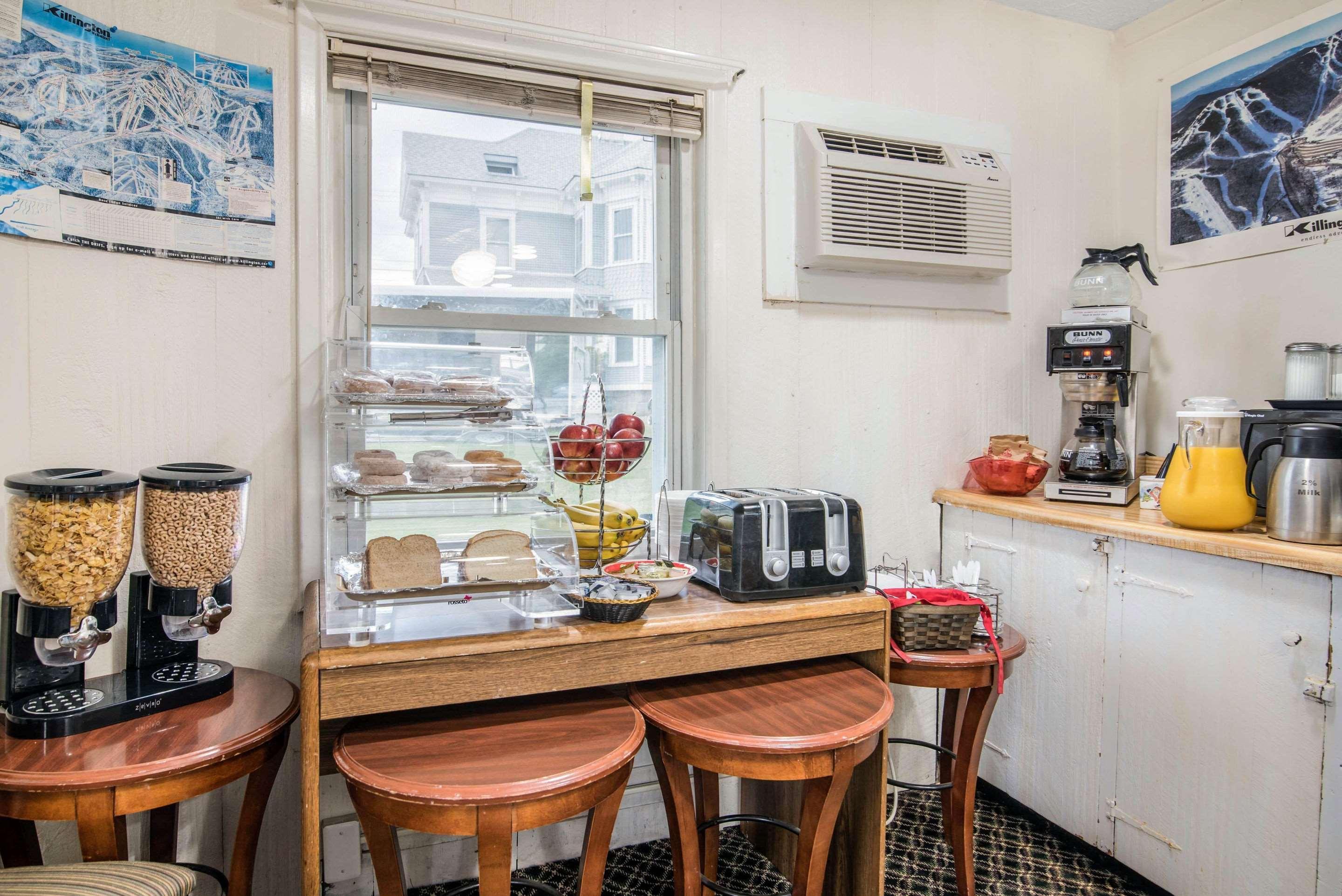 Restaurant Rodeway Inn