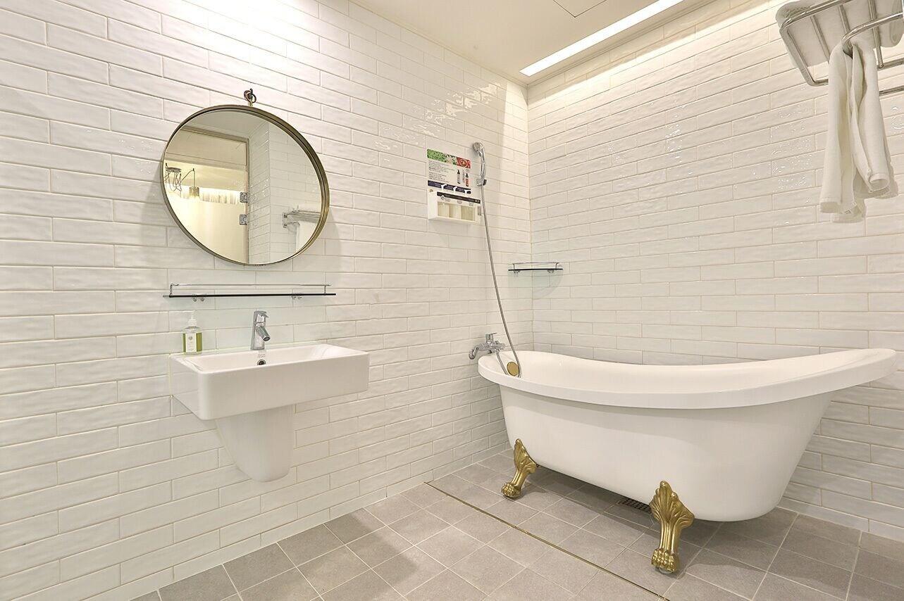 Equipamiento de Habitación Hotel February Gimhae