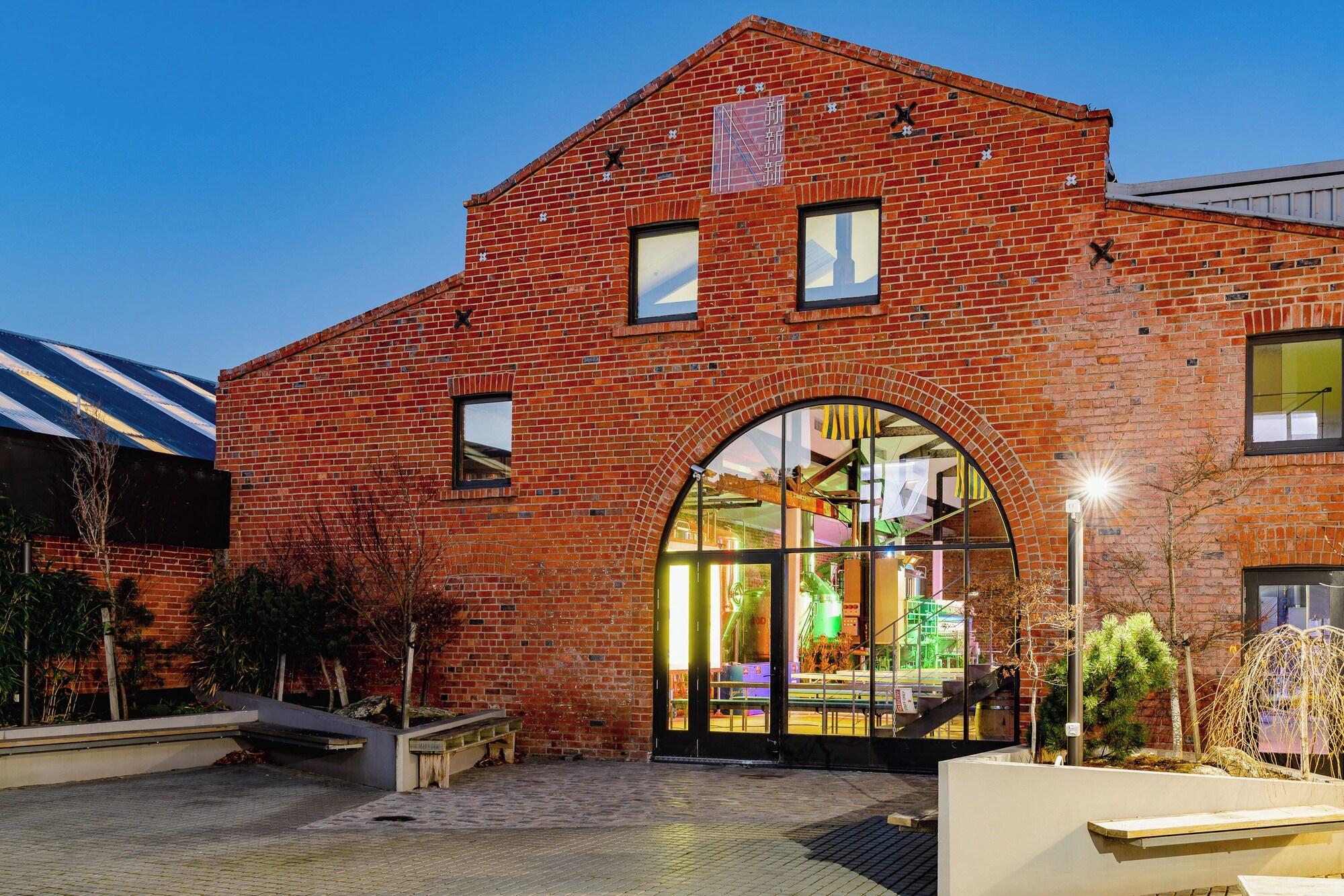 Centro de Negocios Errick's Hotel