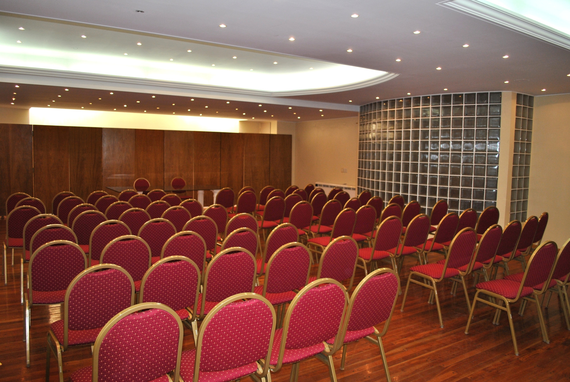 Sala de Reuniones Altezza Apart & Suites