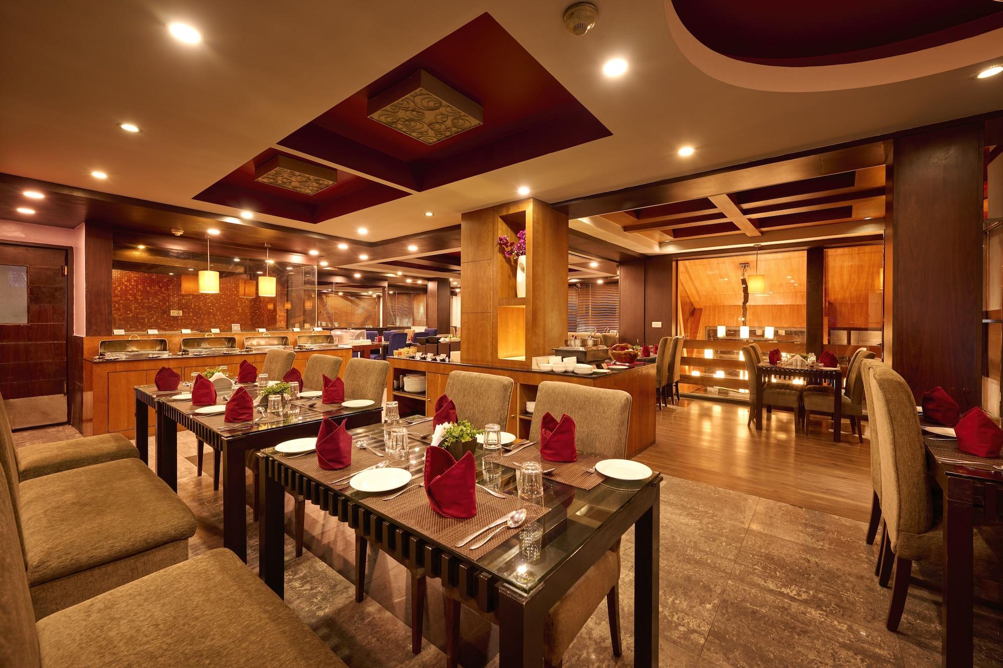 Restaurant Renest River Country Resort Manali