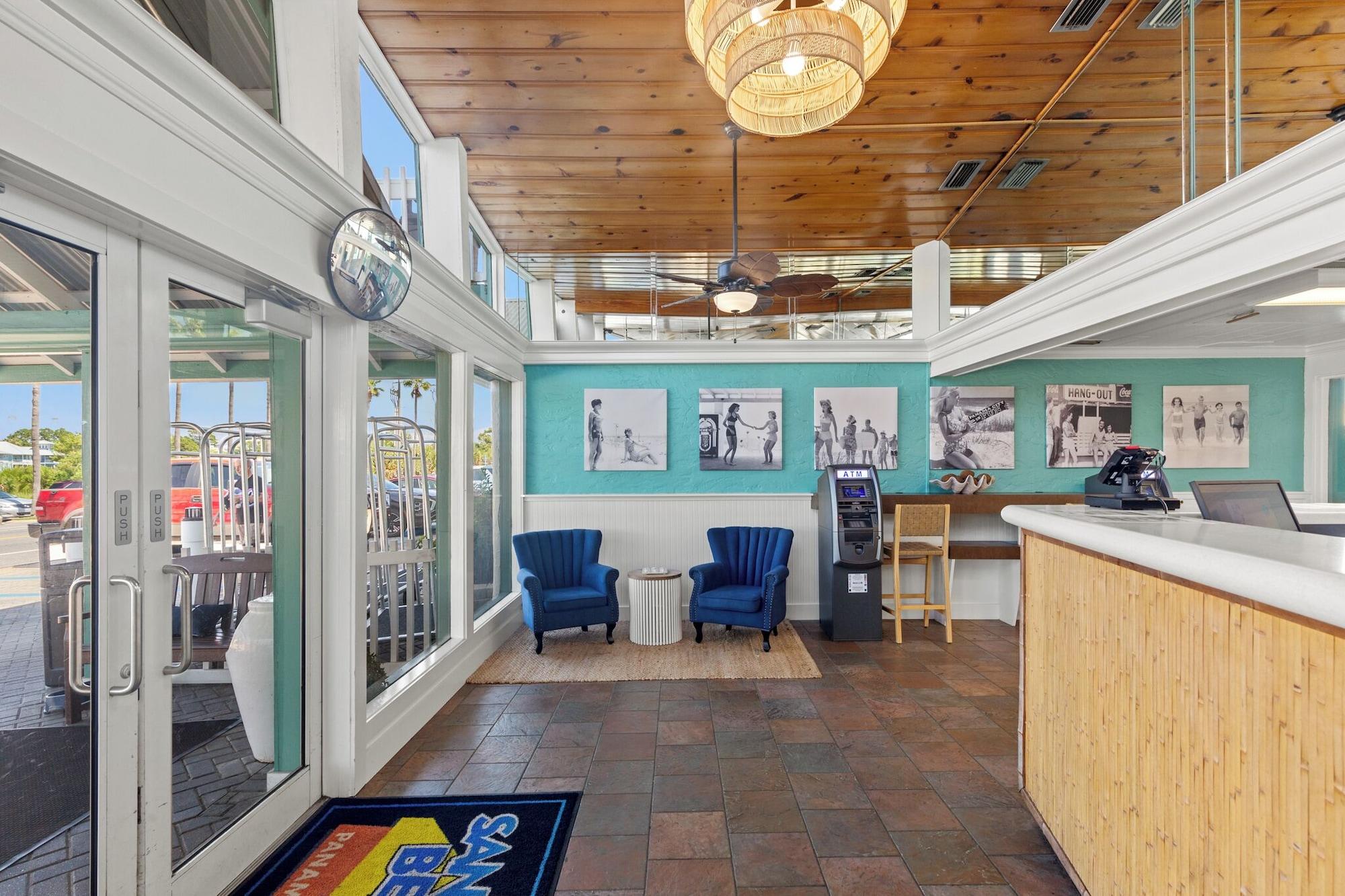 Vista Lobby Sandpiper Beacon Beach Resort