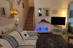 Alquiler Vacacional - Single cottage with 6 beds and garden (CIN: IT046033C2FHIIU2HV)