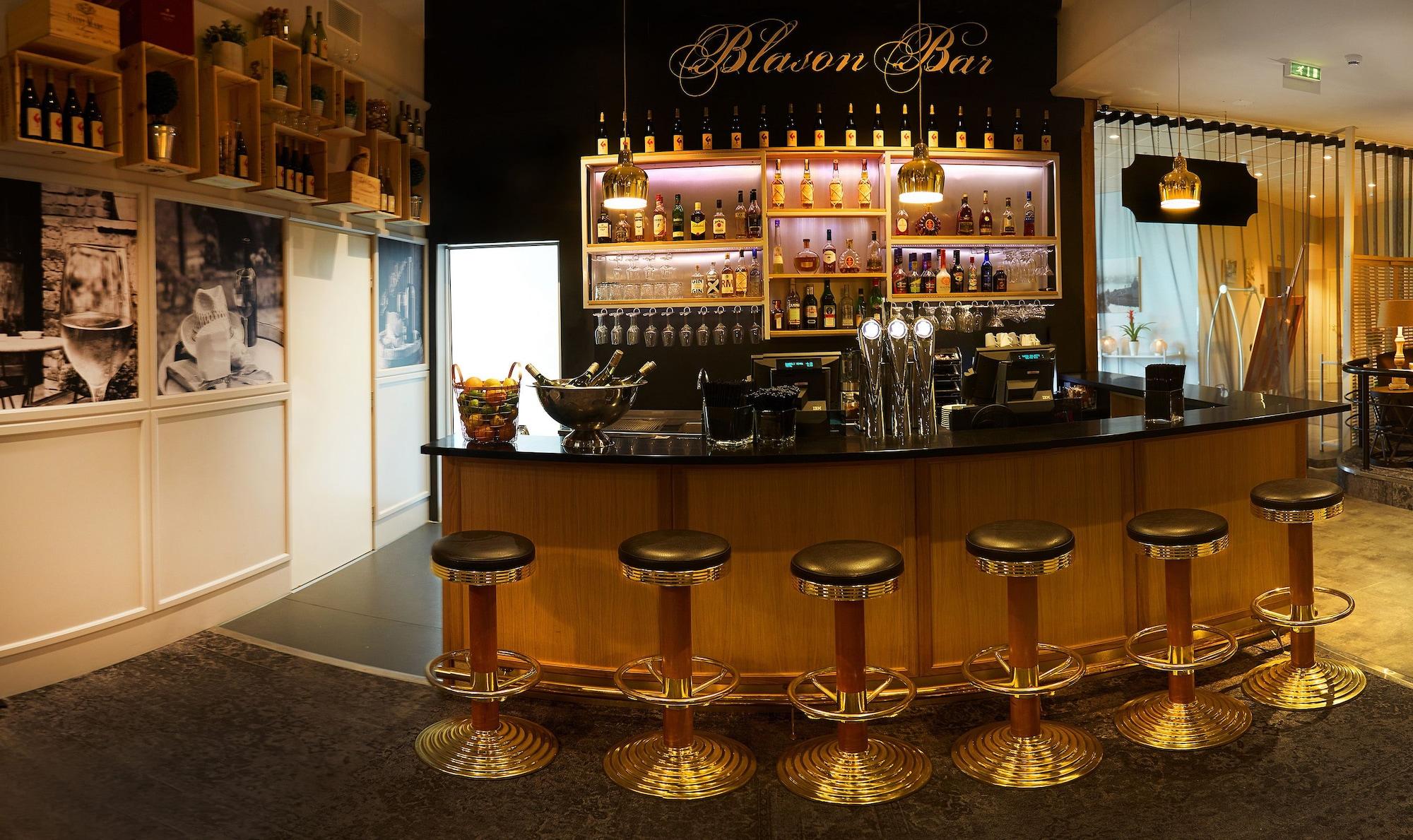 Bar/Salón Original Sokos Hotel Vaakuna