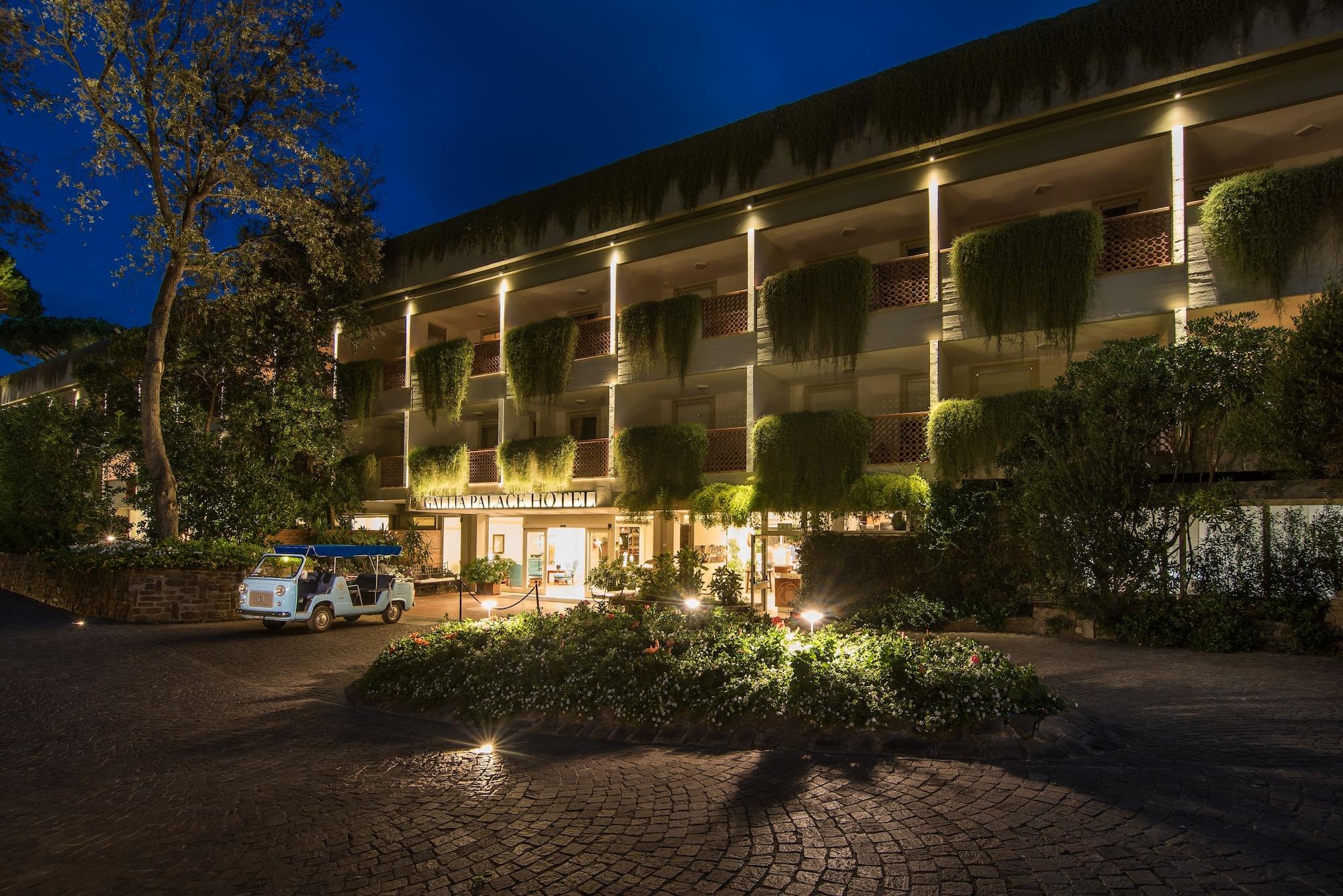 Vista Exterior Gallia Palace Hotel