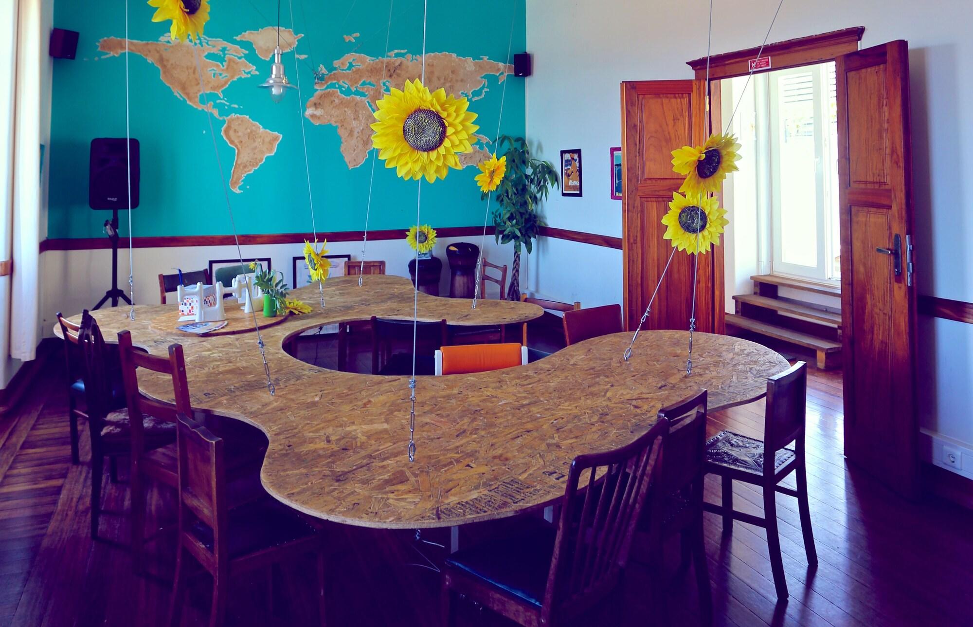 Restaurant Sunset Destination Hostel