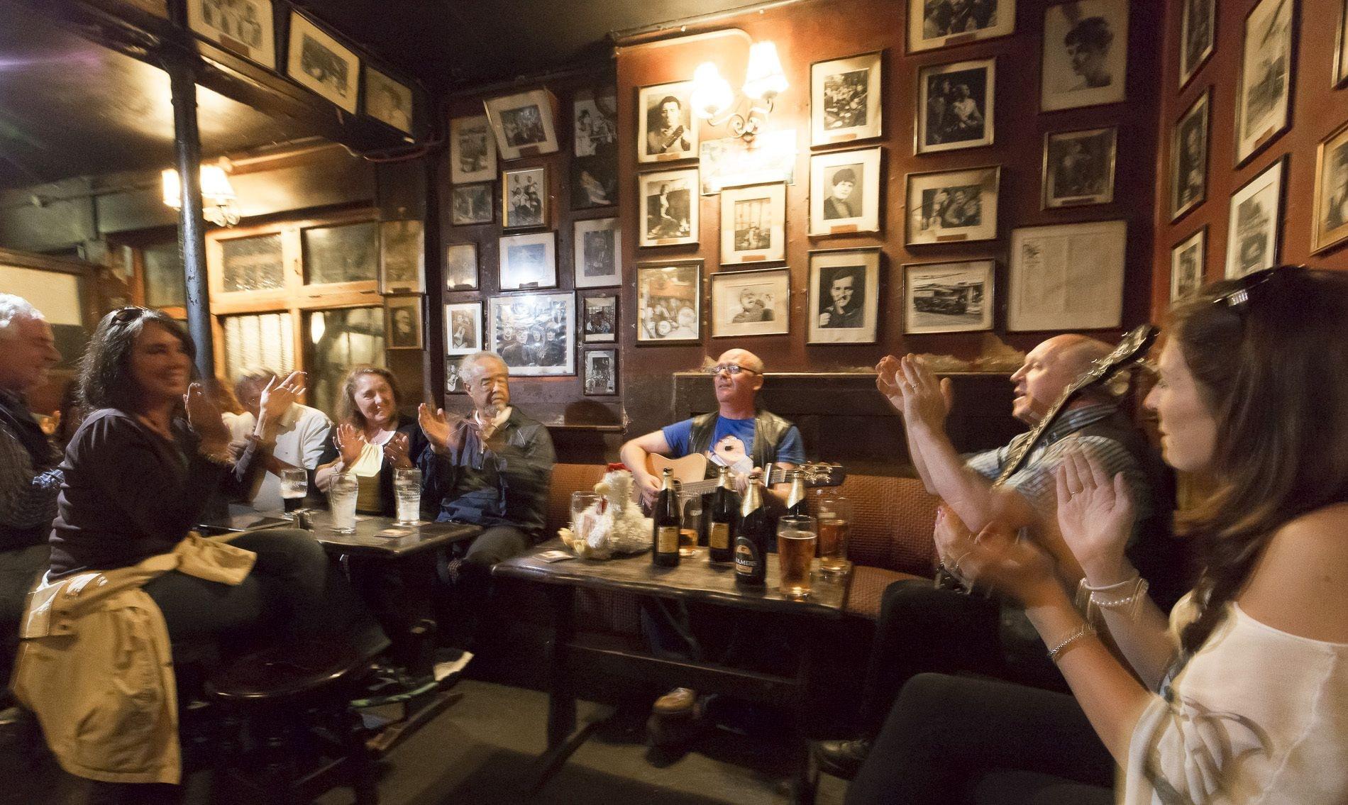 Bar/Salón O'Donoghue's