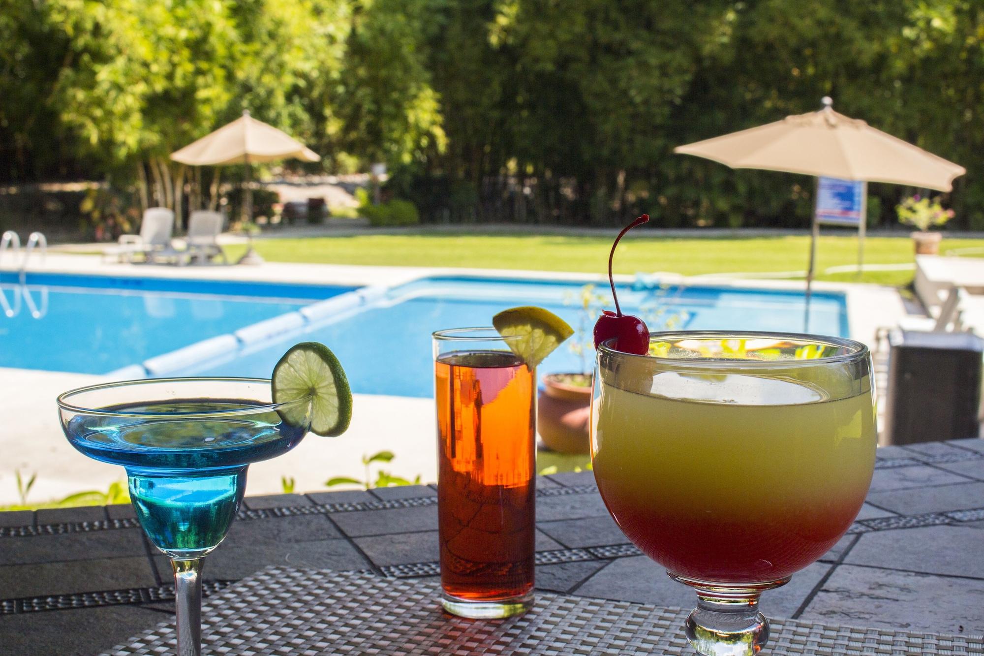 Restaurant Los Laureles Hotel & Centro de Convenciones