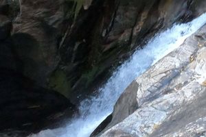 Passeio - Canyoning no Santuário Raizama