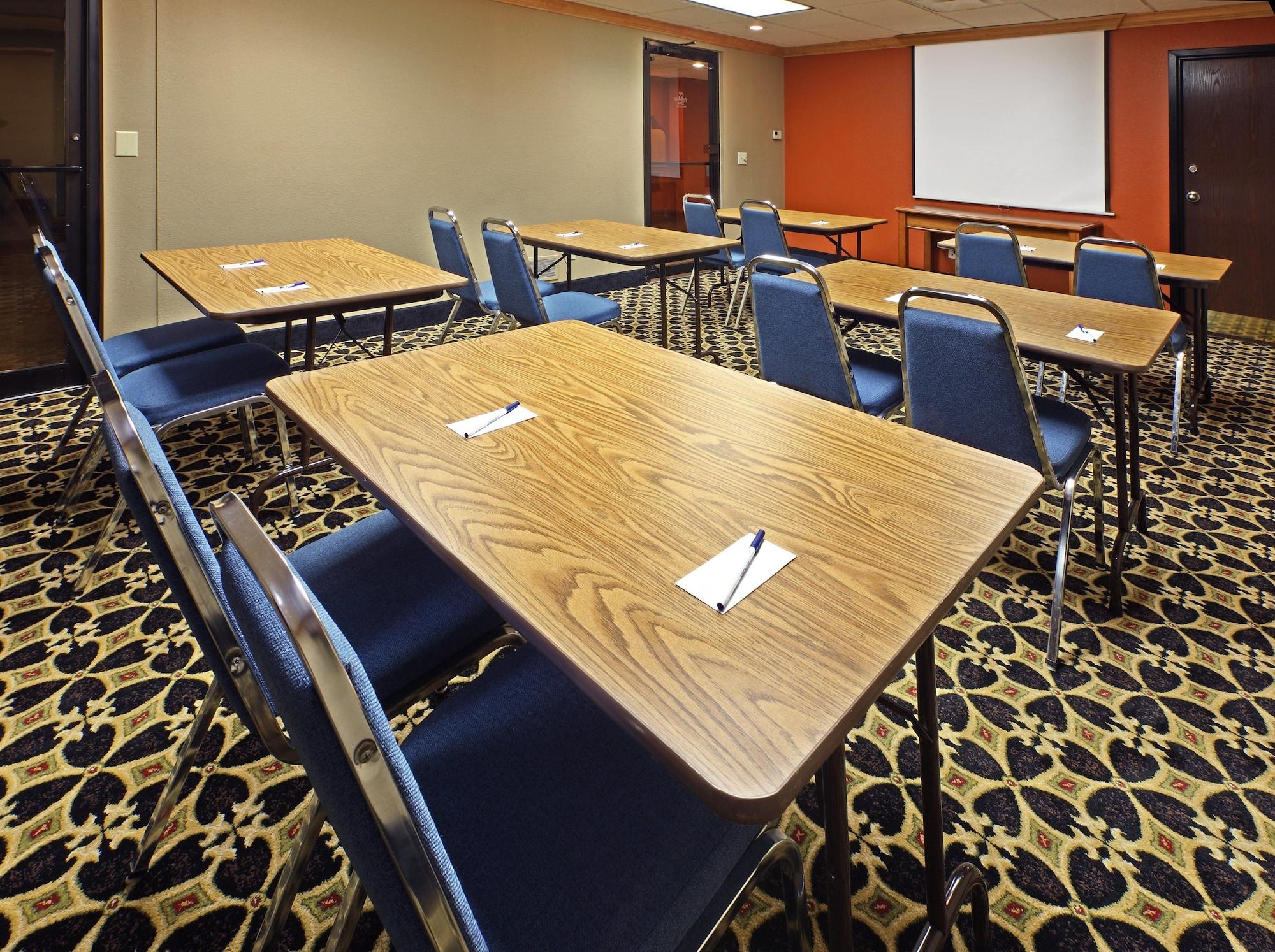 Sala de Reuniones Holiday Inn Express Fayetteville- Univ of AR Area by IHG