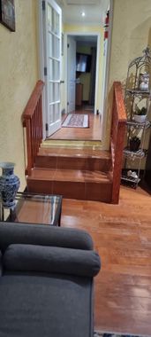 Saffron Cottage is a cozy apt. attached to main house w/private entrance & deck.