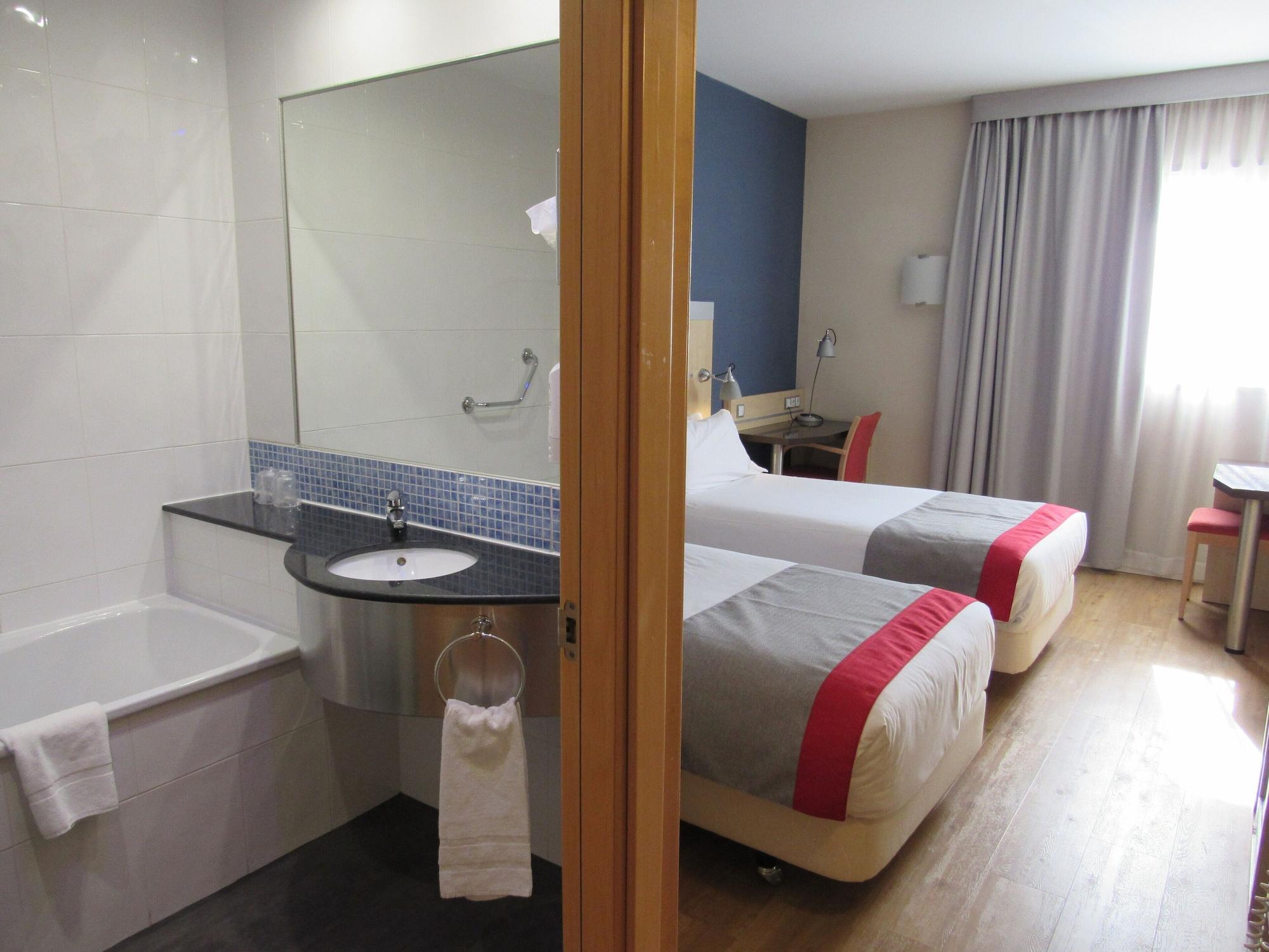 Habitación Holiday Inn Express Barcelona - Sant Cugat by IHG