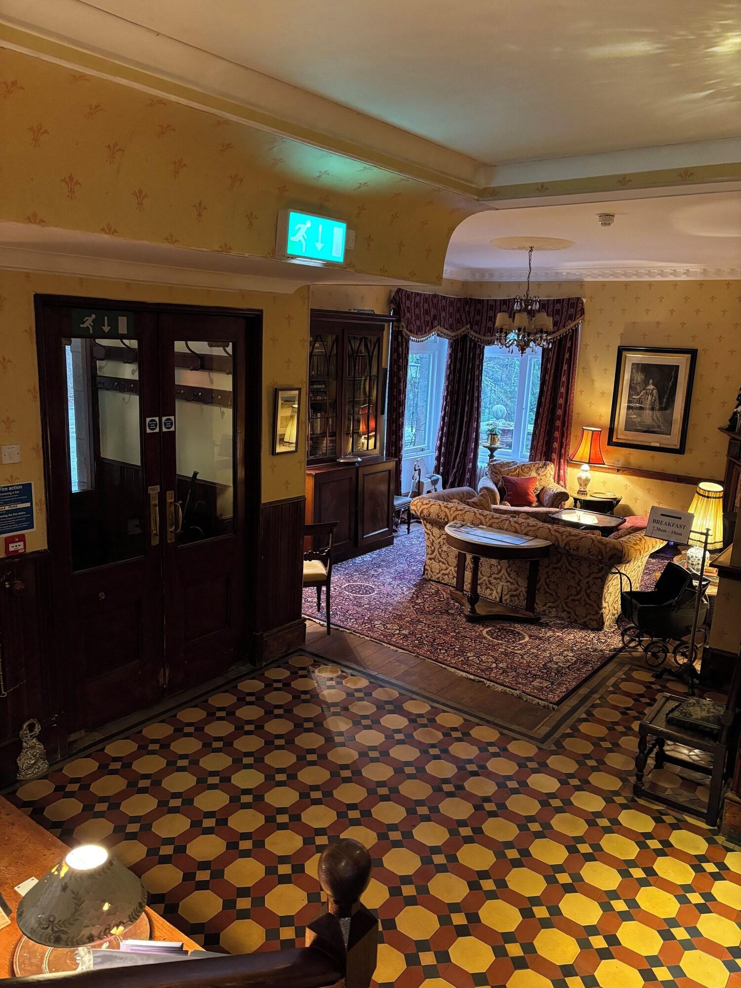 Vista Lobby Cambus o'May Hotel