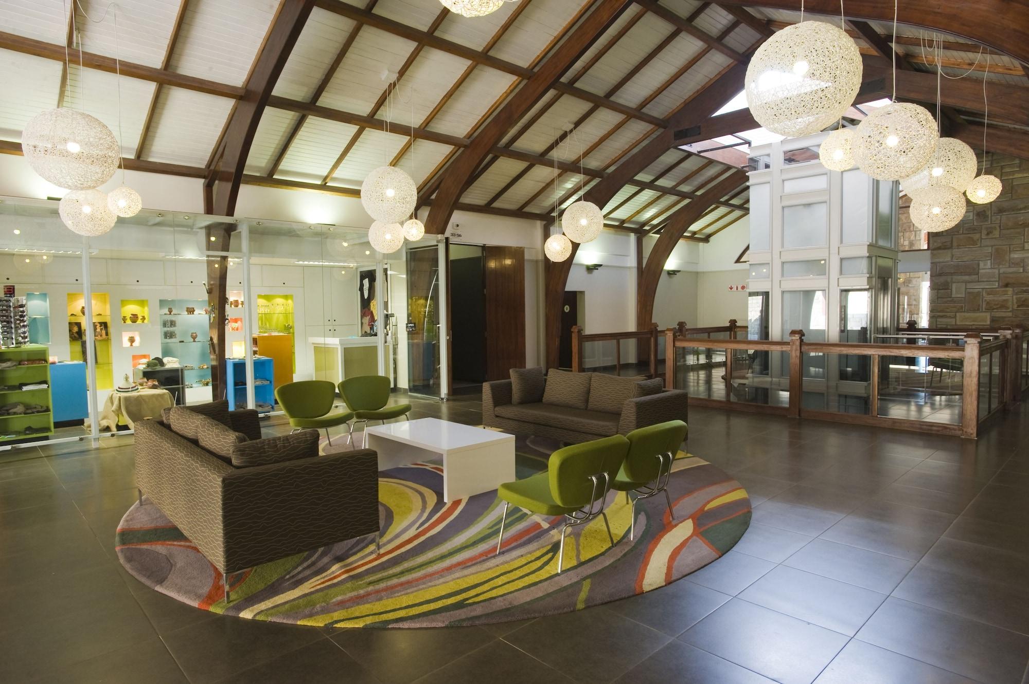 Varios Golden Gate Hotel
