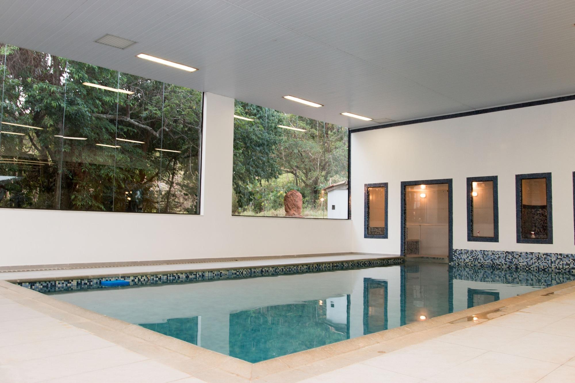 Vista Piscina Ville Real Hotel