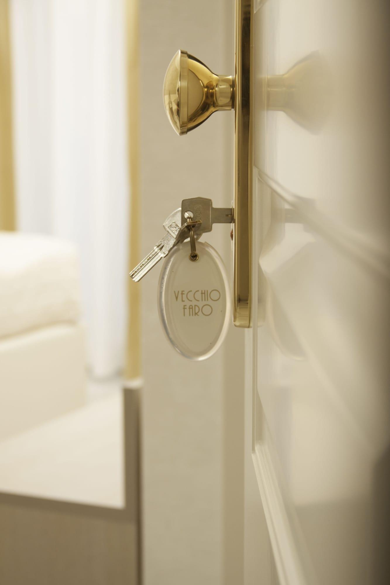 Set de Habitación Rome Airport Inn