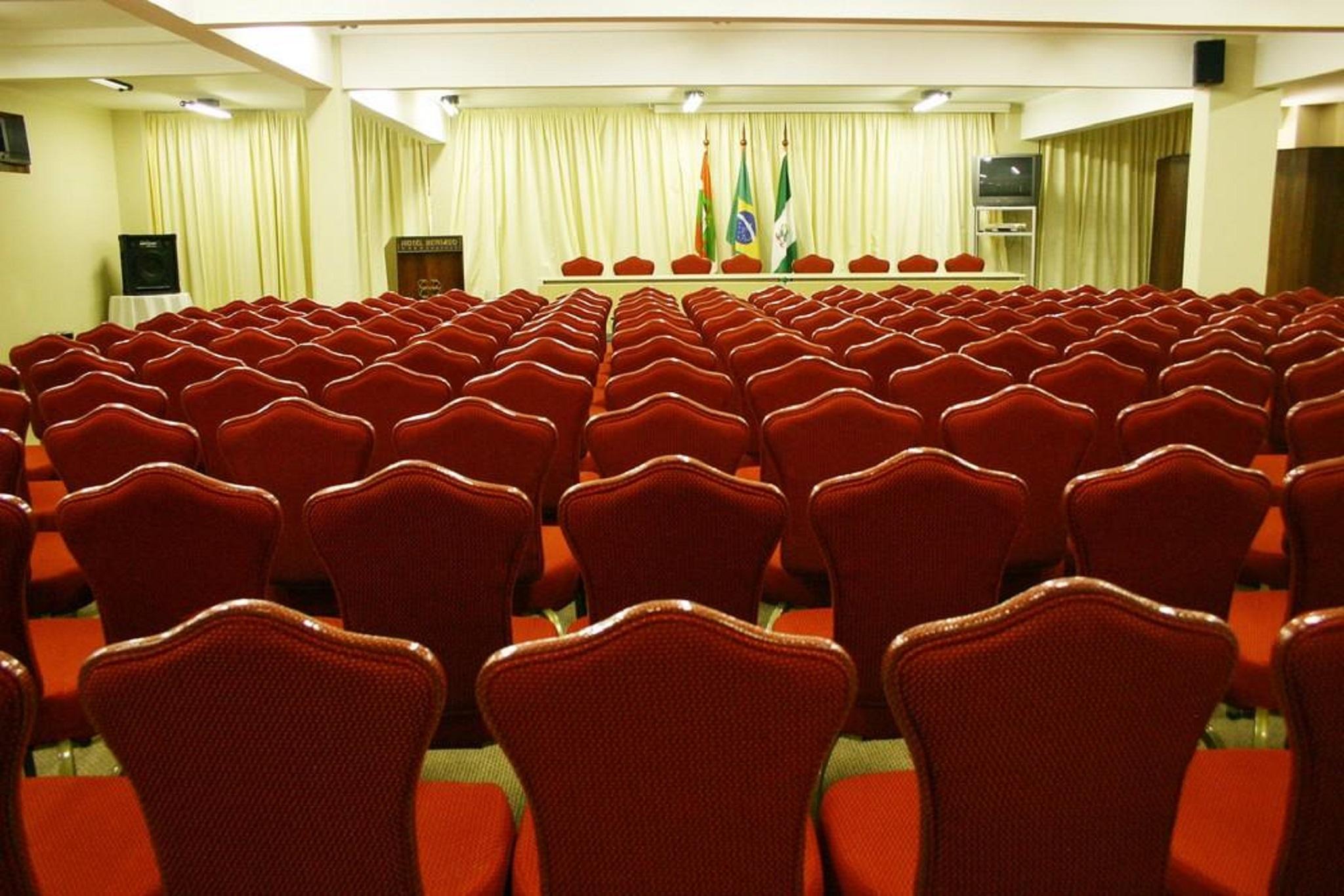 Centro de Negocios Bertaso Hotel