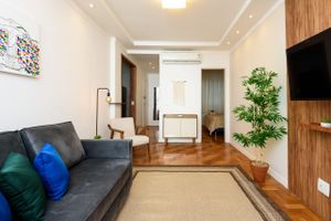 Alquiler Temporario - 2 Quartos no Leblon a 300m da praia | ADP 386/603