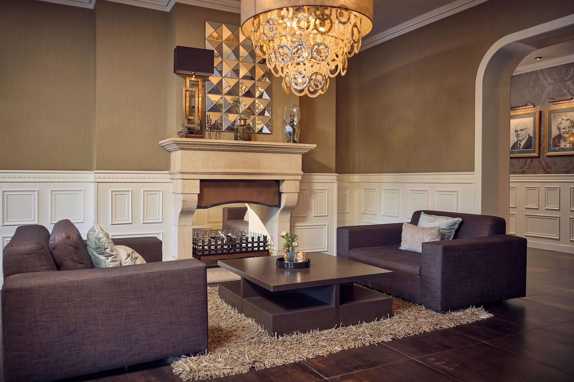 Vista Lobby Van der Valk Hotel Moers