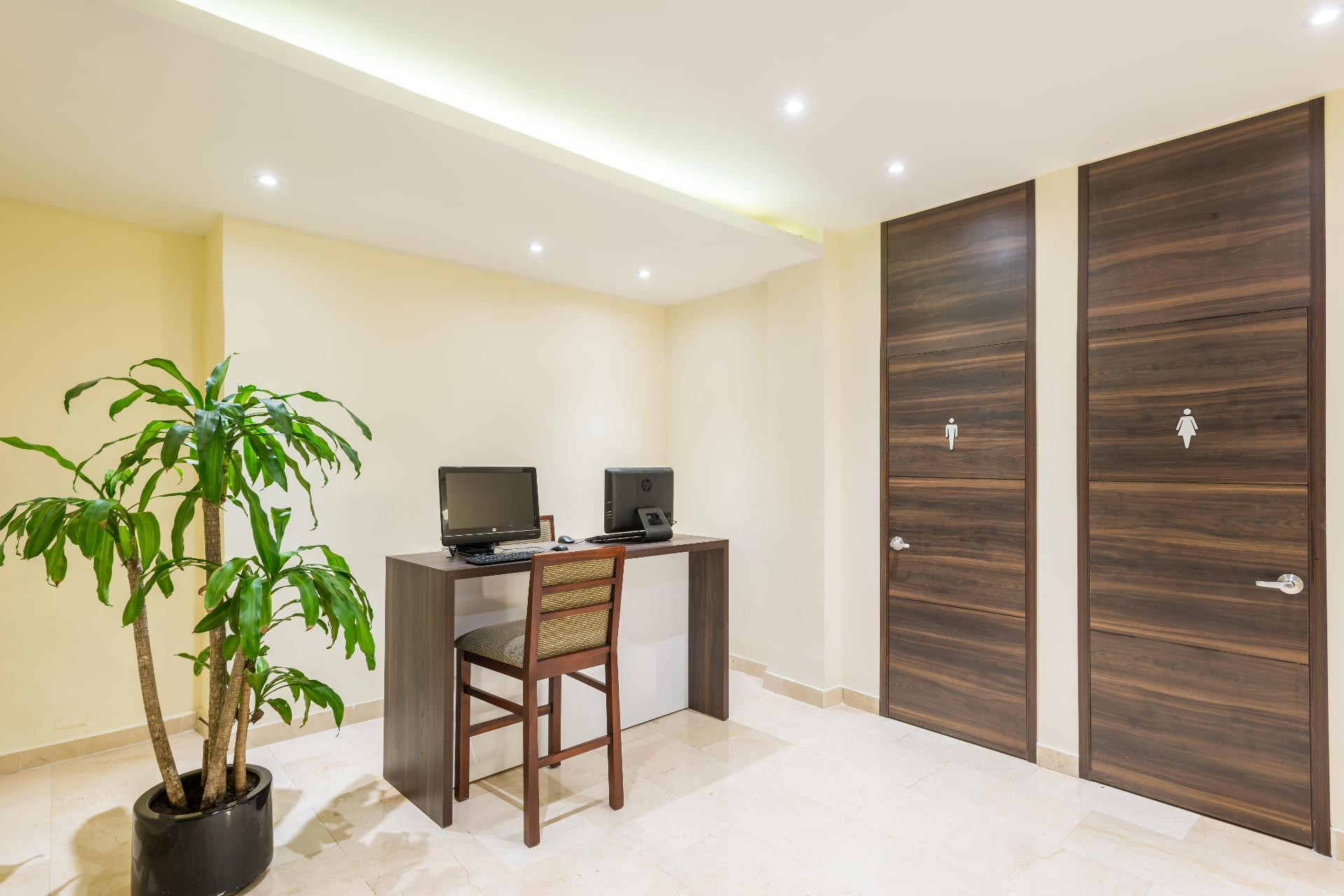 Hotel Hotel Dann Avenida 19