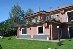 Alojamiento - L'infinito