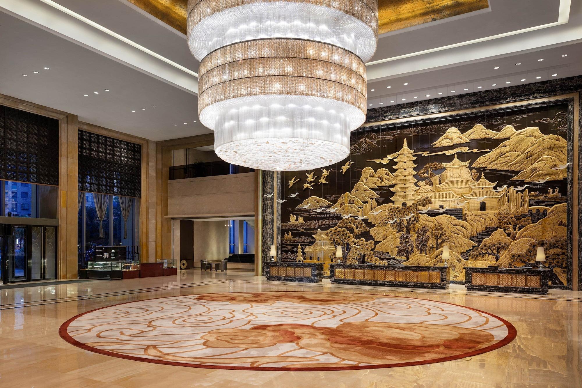 Vista Lobby Sheraton Zhenjiang Hotel