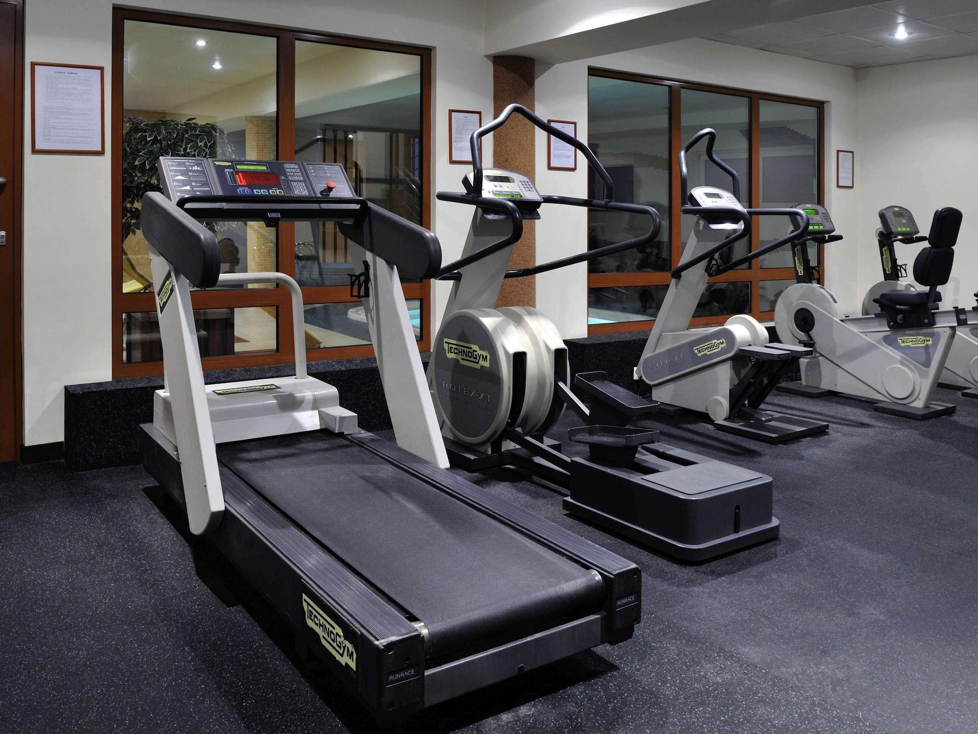 Gimnasio ibis Styles Warszawa West
