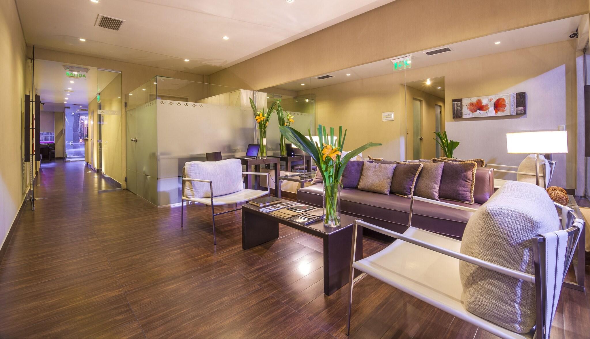 Vista Lobby The Glu