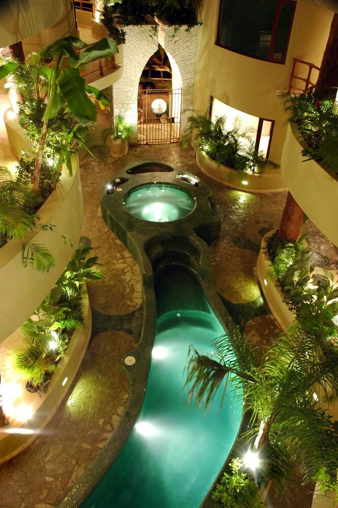 Hotel Maya Villa Condo Hotel