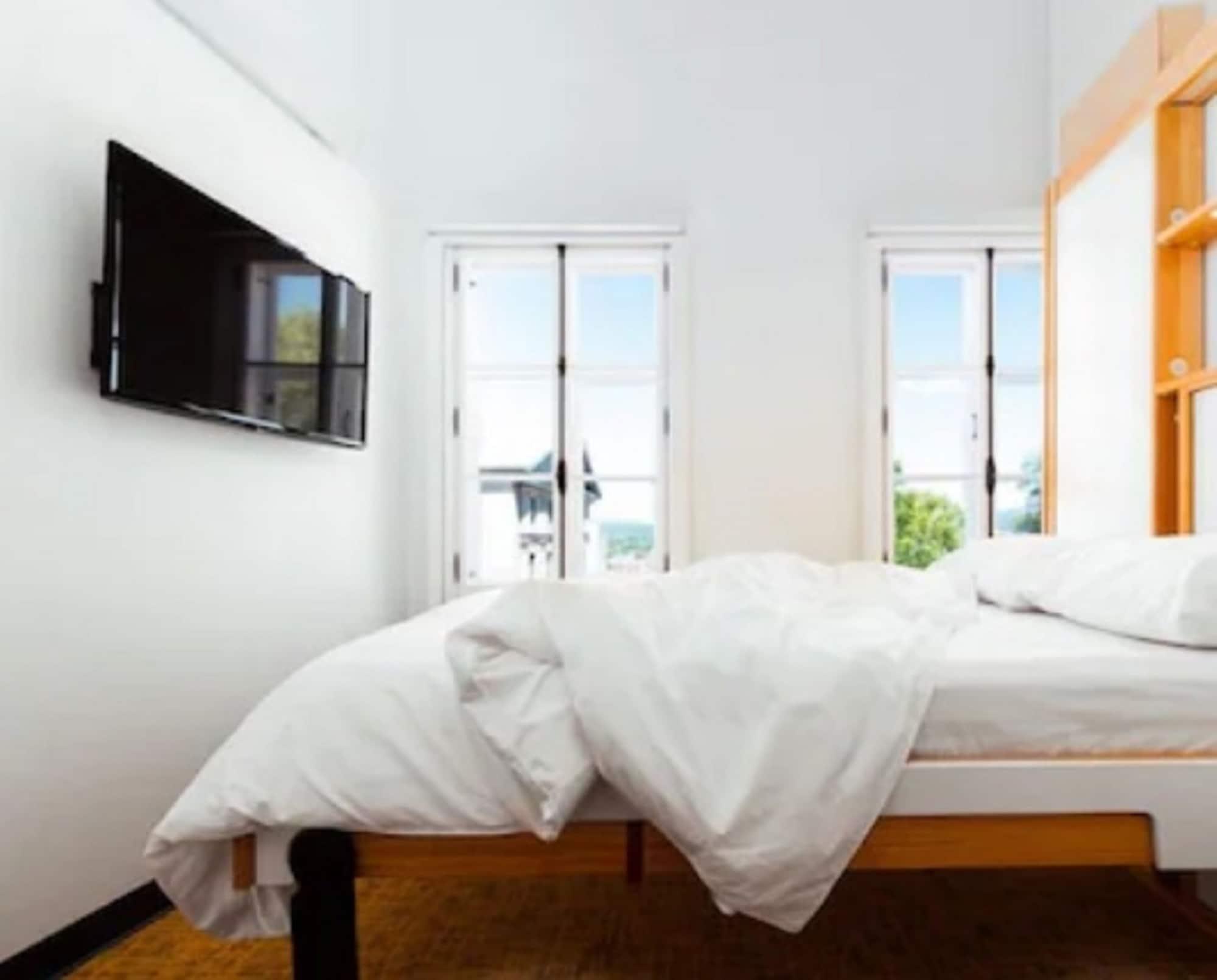 Varios Hôtel Atypiq