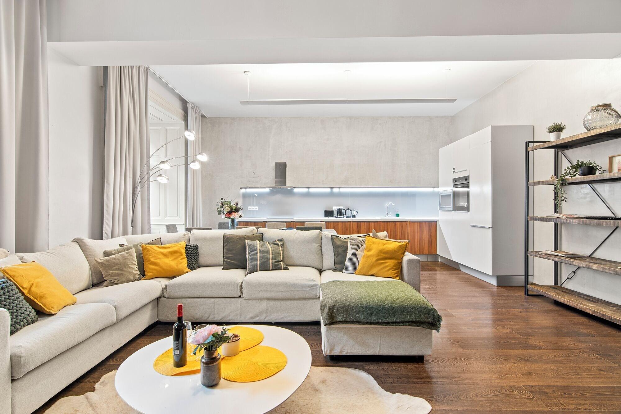 Varios Charm APTs in Prague by Michal&Friends
