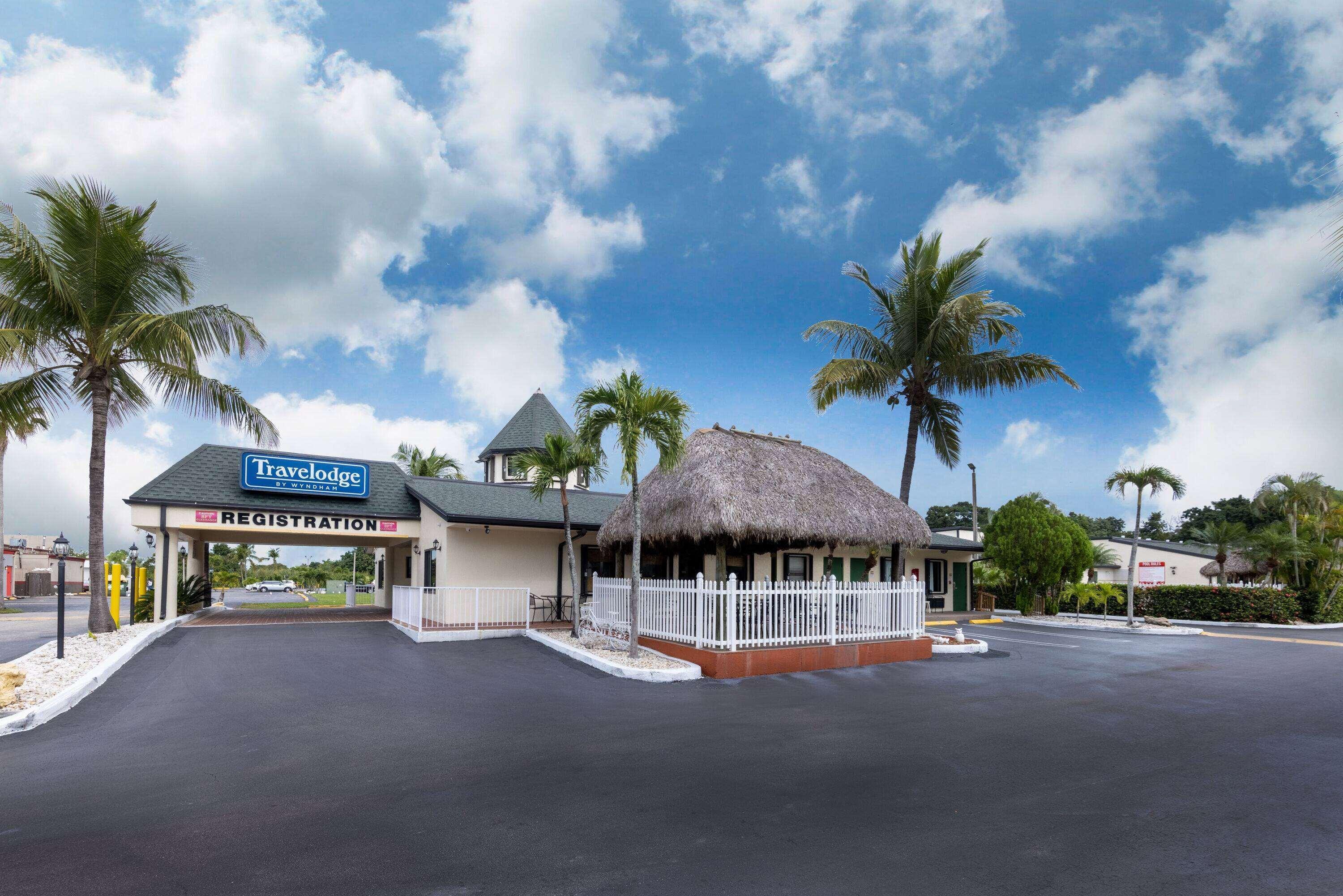 Vista Exterior Travelodge by Wyndham Florida City/Homestead/Everglades