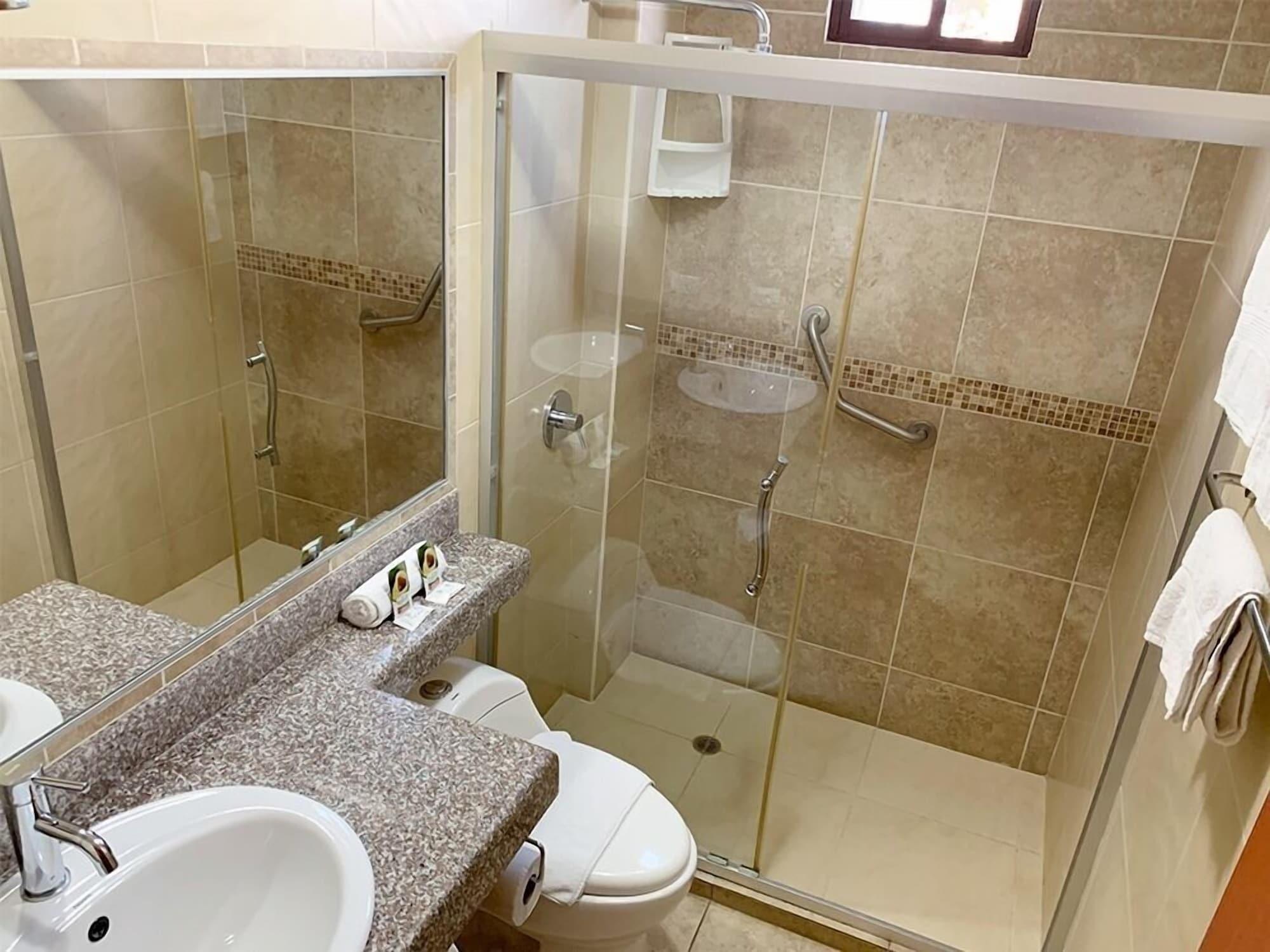 Equipamiento de Habitación Hotel Palmira Inn