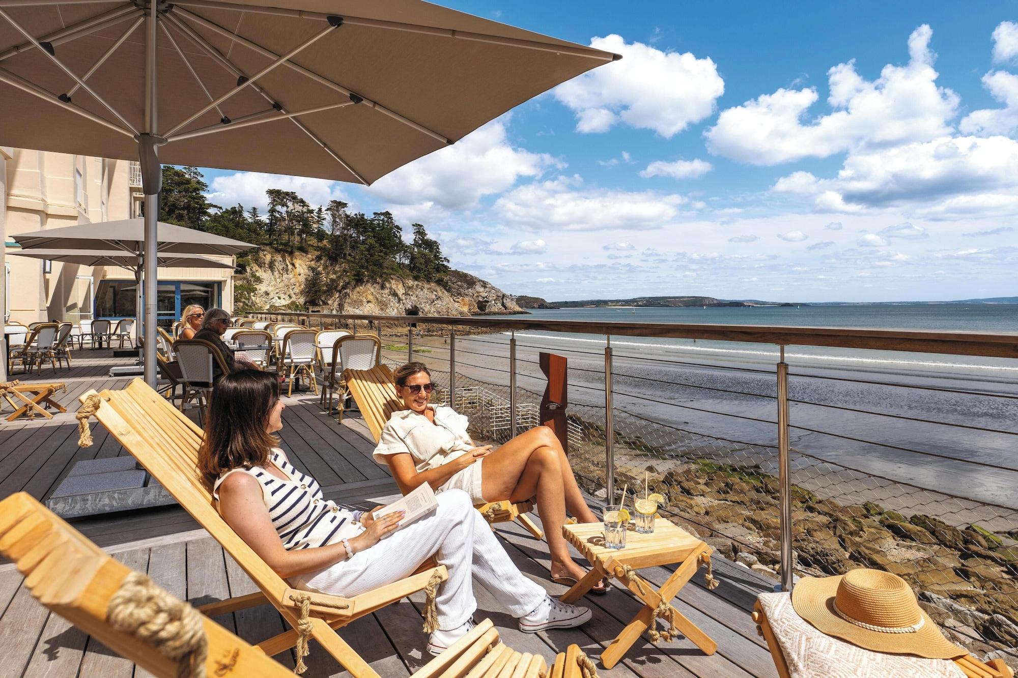 Vista Exterior Hôtel Morgat Le Grand Hôtel De La Mer