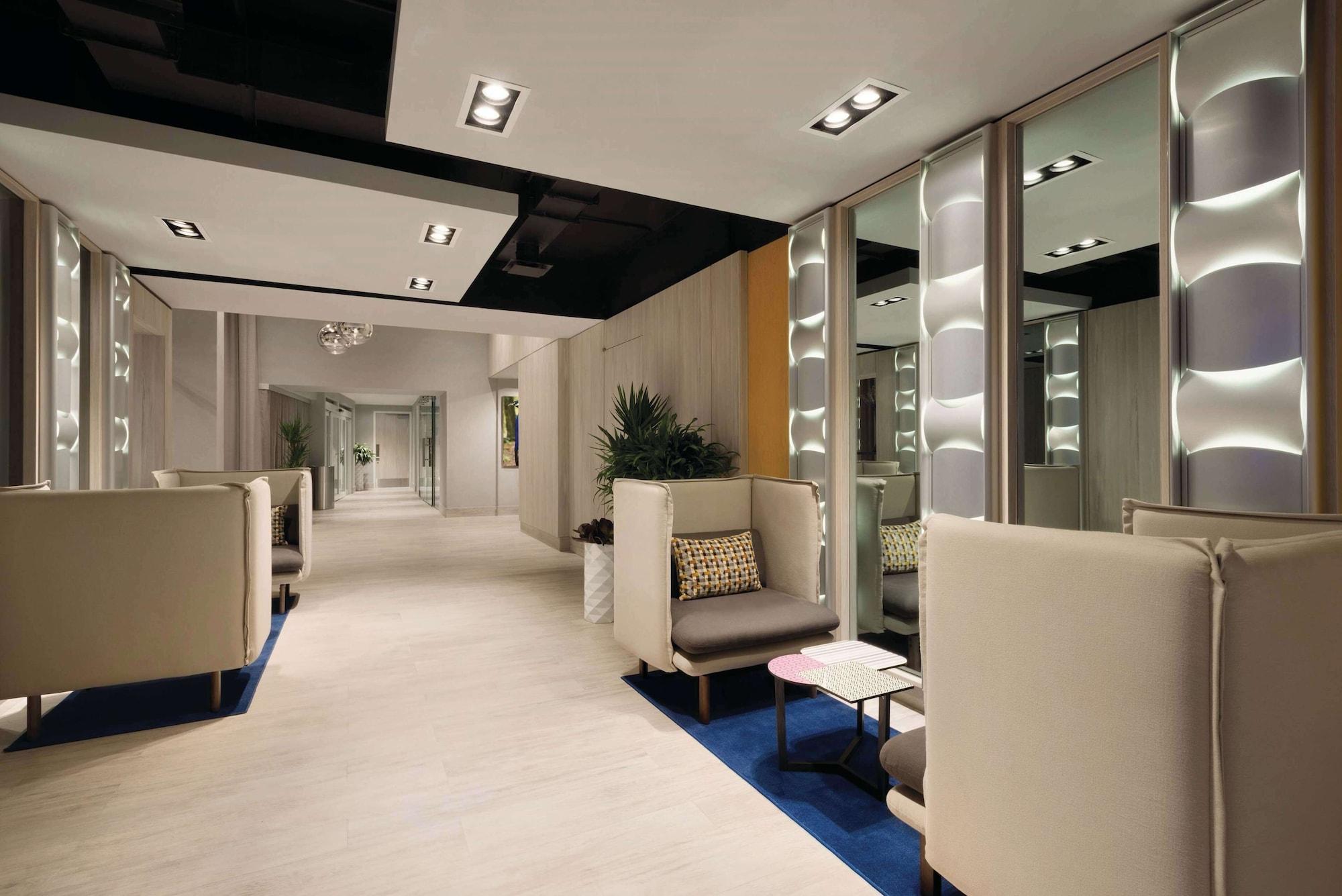 Vista Lobby TRYP by Wyndham Isla Verde