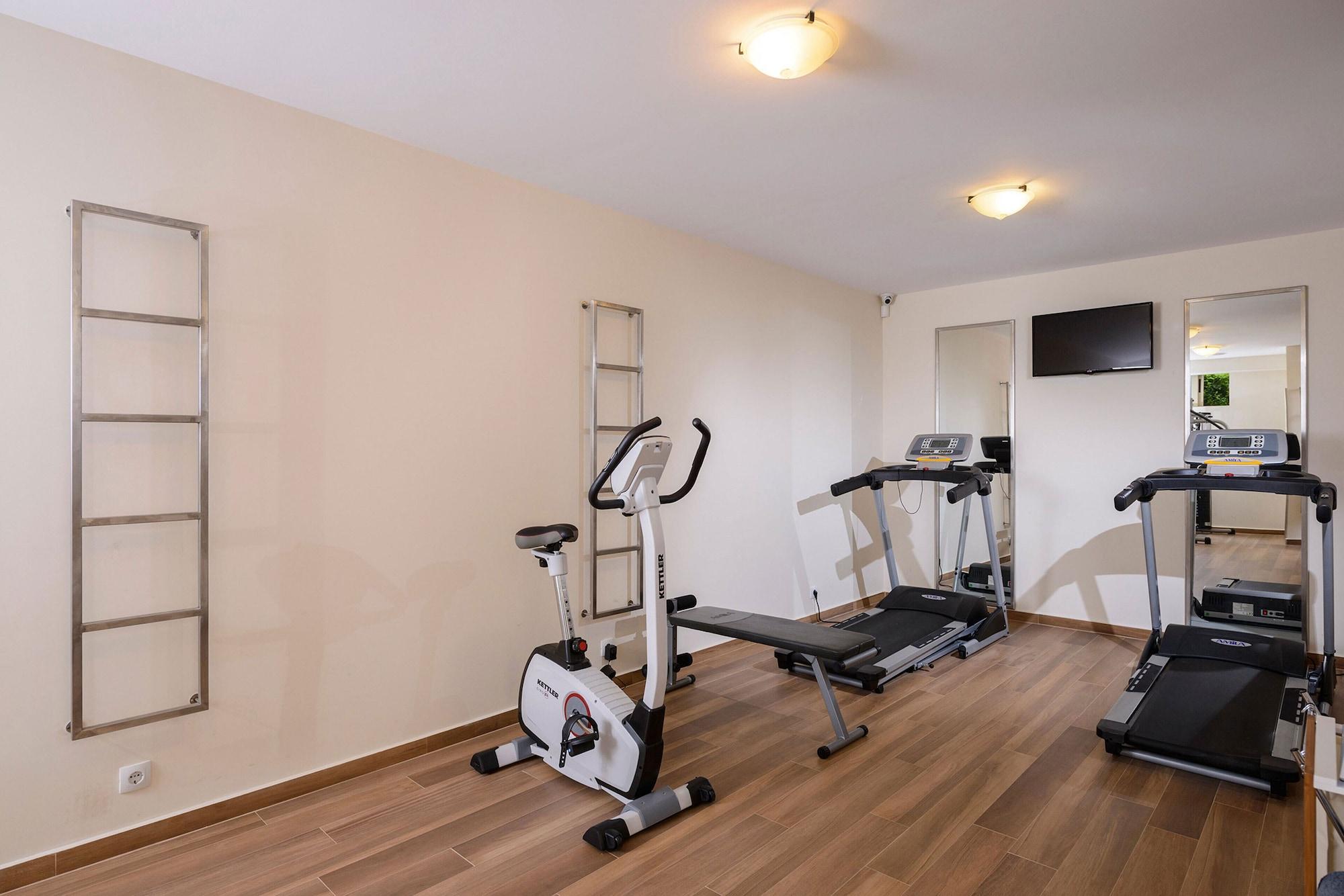 Gimnasio Atlantica Amalthia Beach Hotel – Adults only