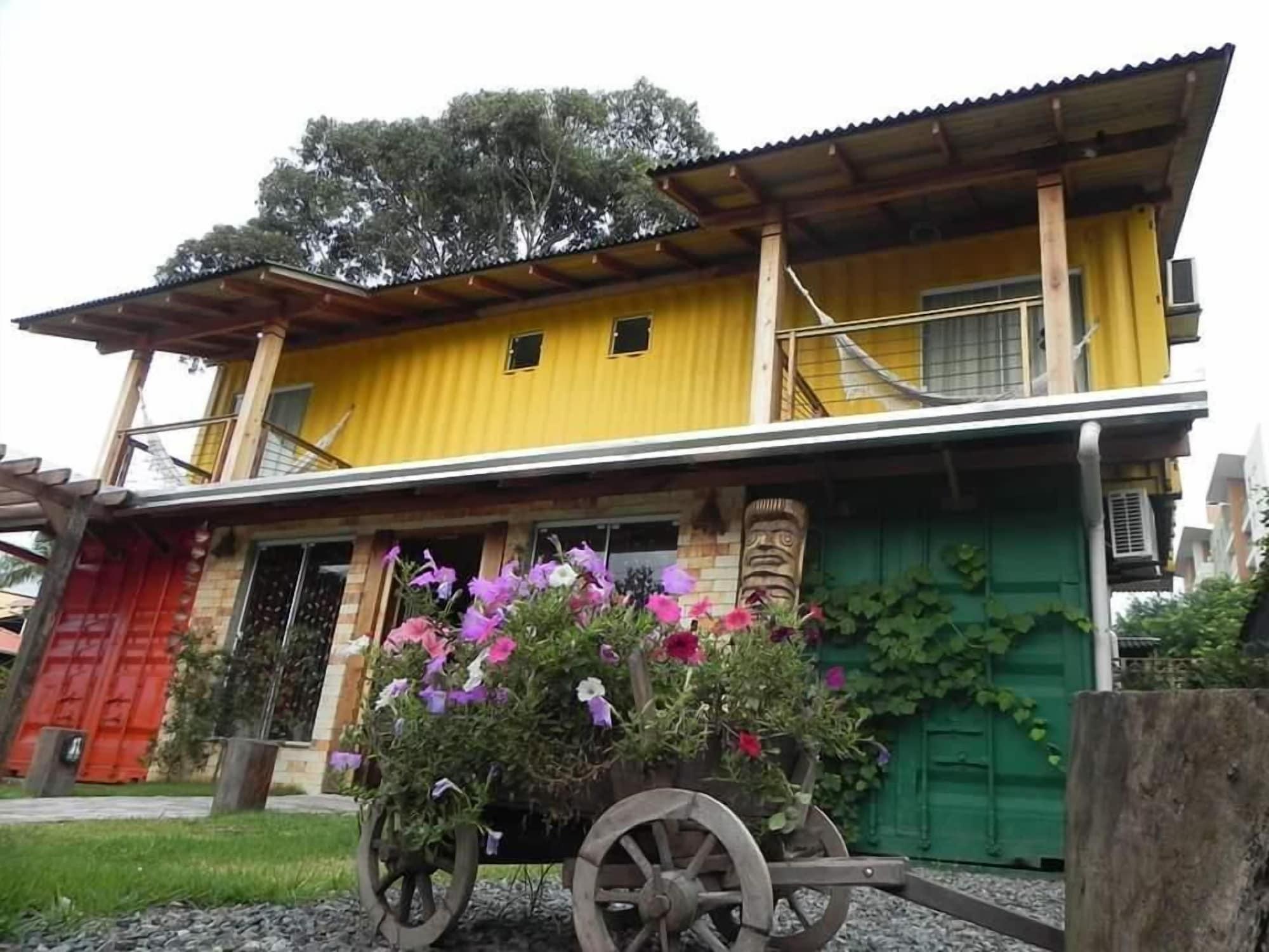 Vista Exterior Pousada Alma Brava