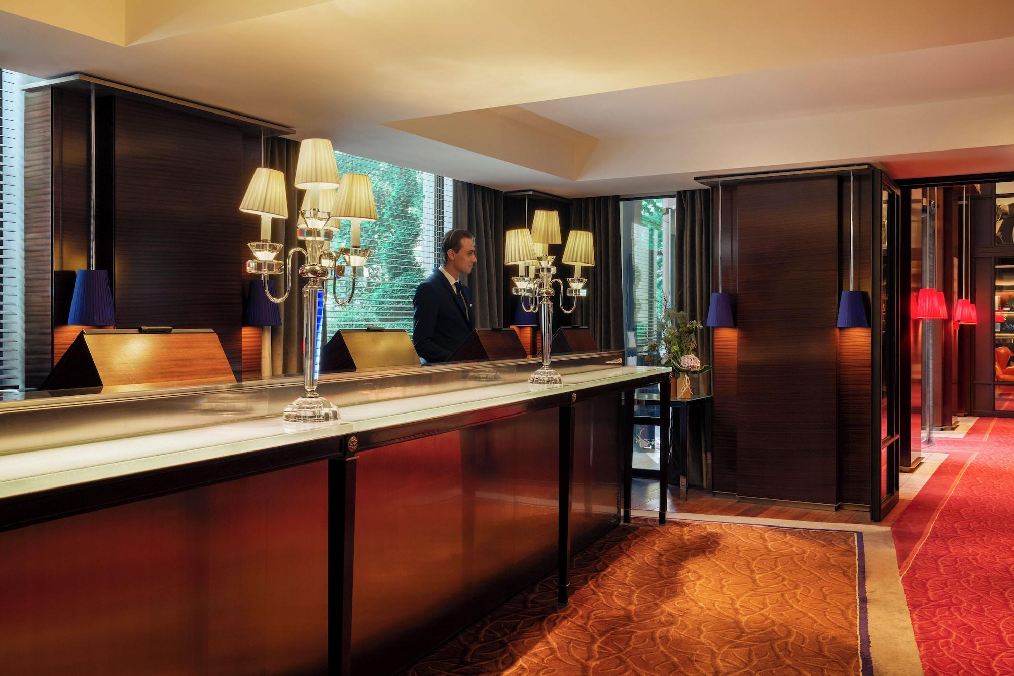 Vista Lobby Le Royal Monceau - Raffles Paris