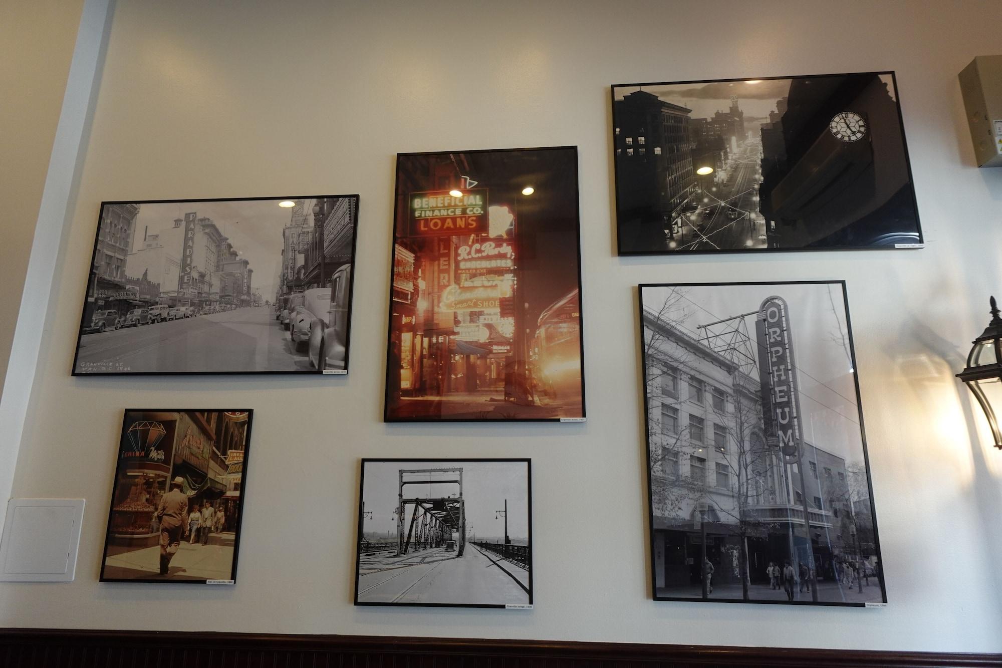 Vista Lobby The Guesthouse Vancouver Downtown