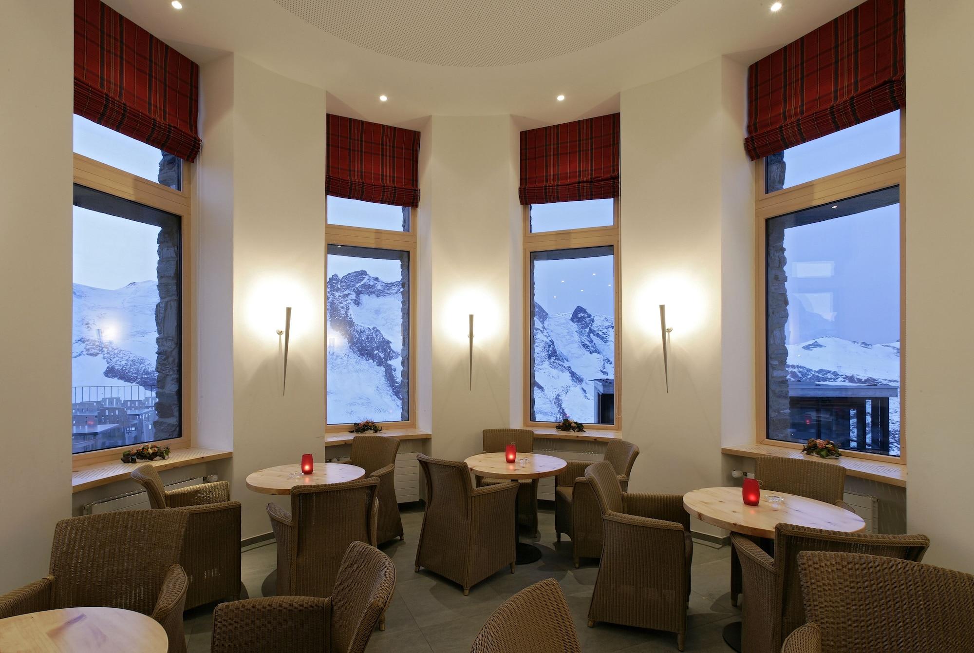 Bar/Salón 3100 Kulmhotel Gornergrat
