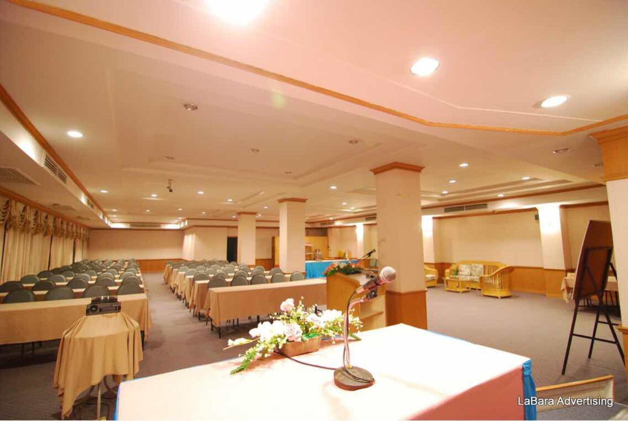Sala de Reuniones Sinkiat Thani Hotel