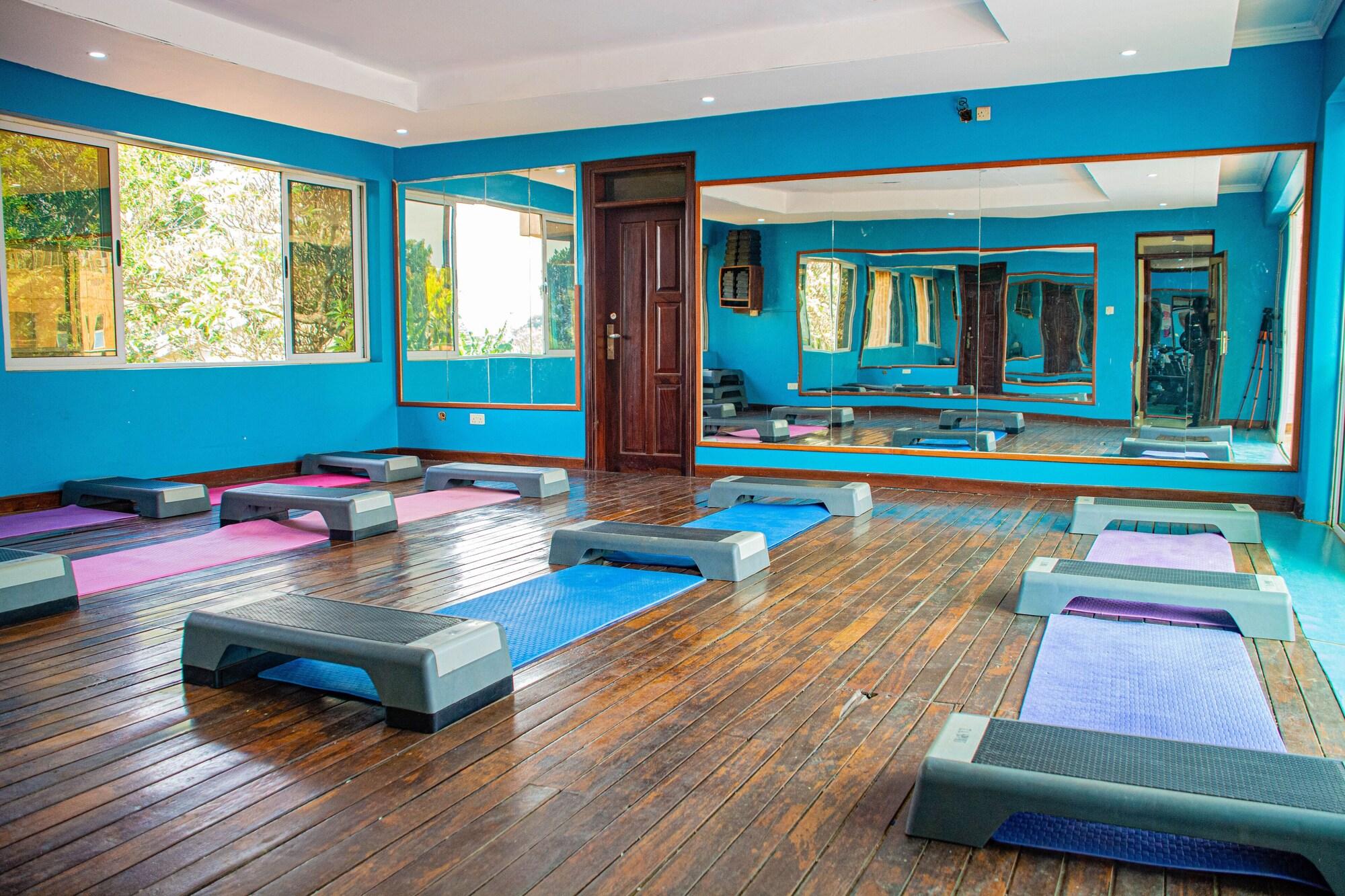 Gimnasio Bomah Hotel Limited