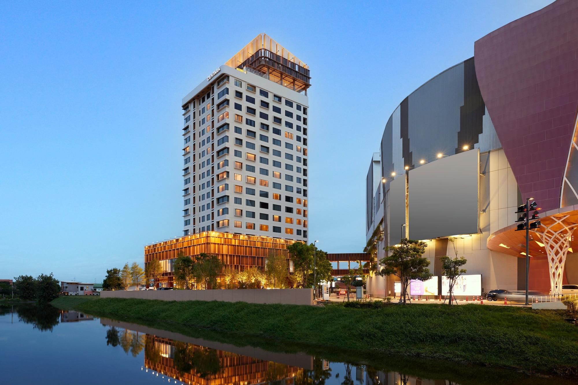 Vista Exterior Centara Korat