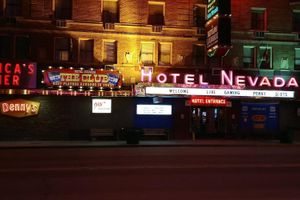 Alojamiento - Hotel Nevada