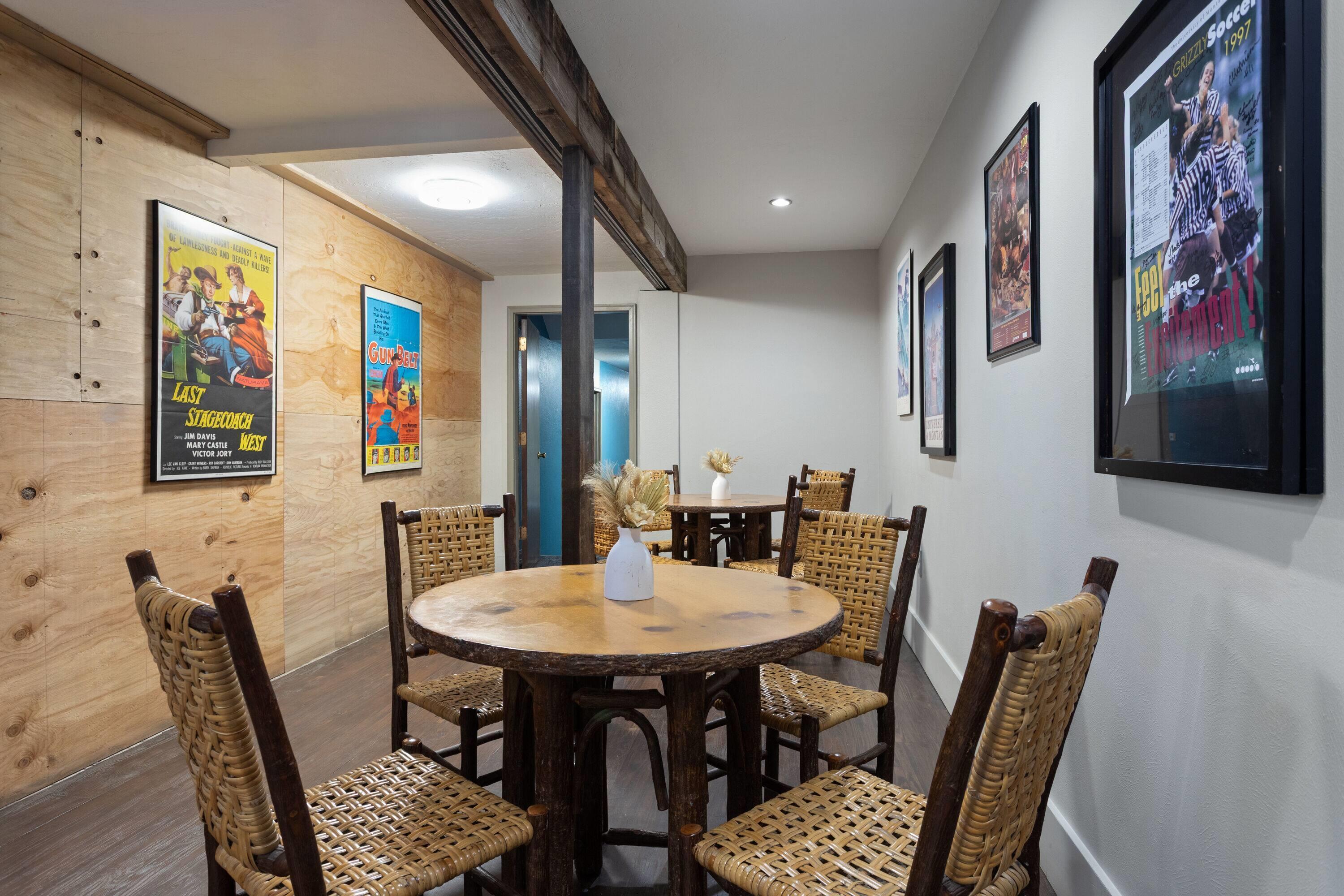 Vista Lobby Days Inn and Suites by Wyndham Downtown Missoula-University