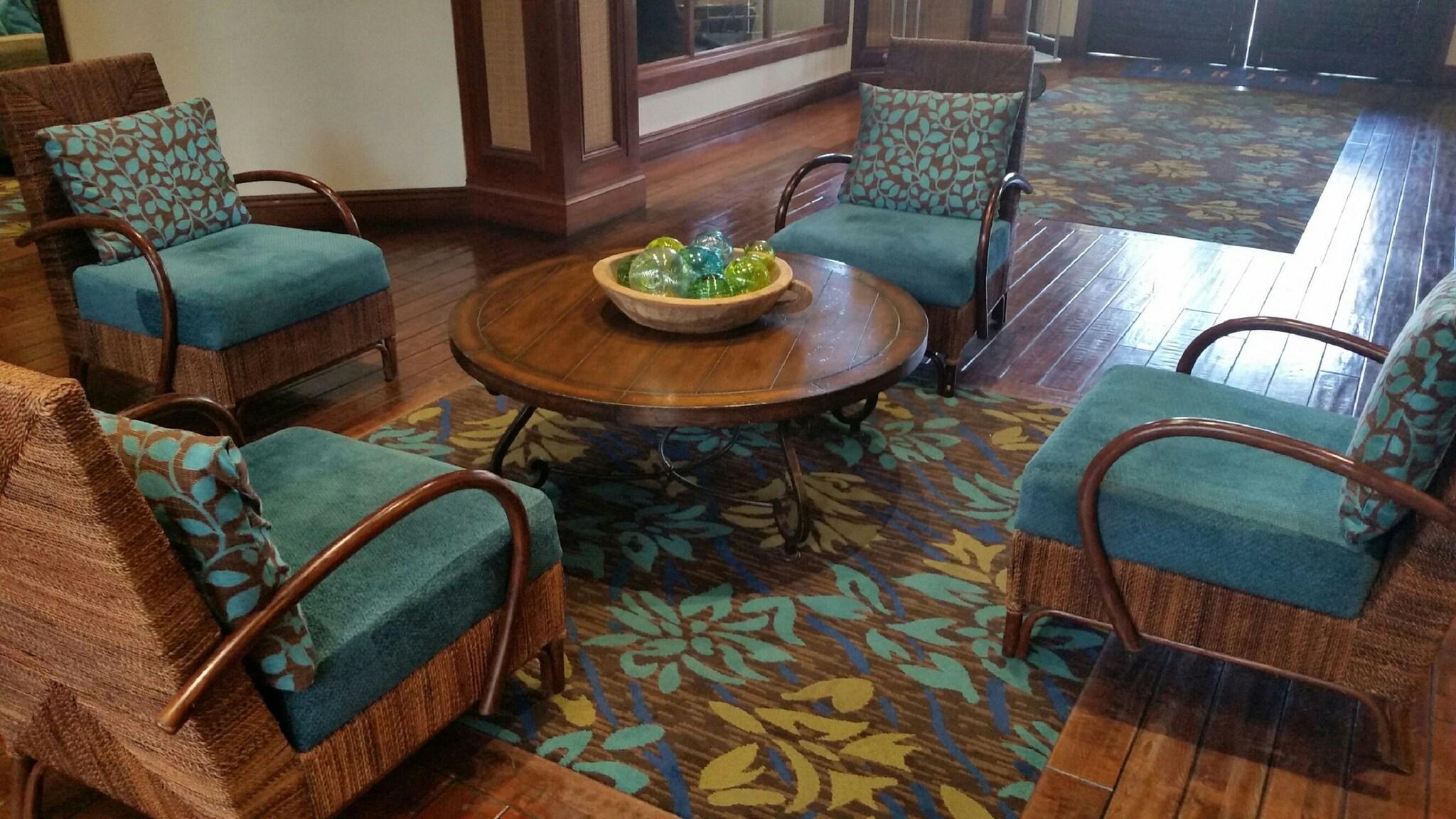 Vista Lobby Tahiti Resort