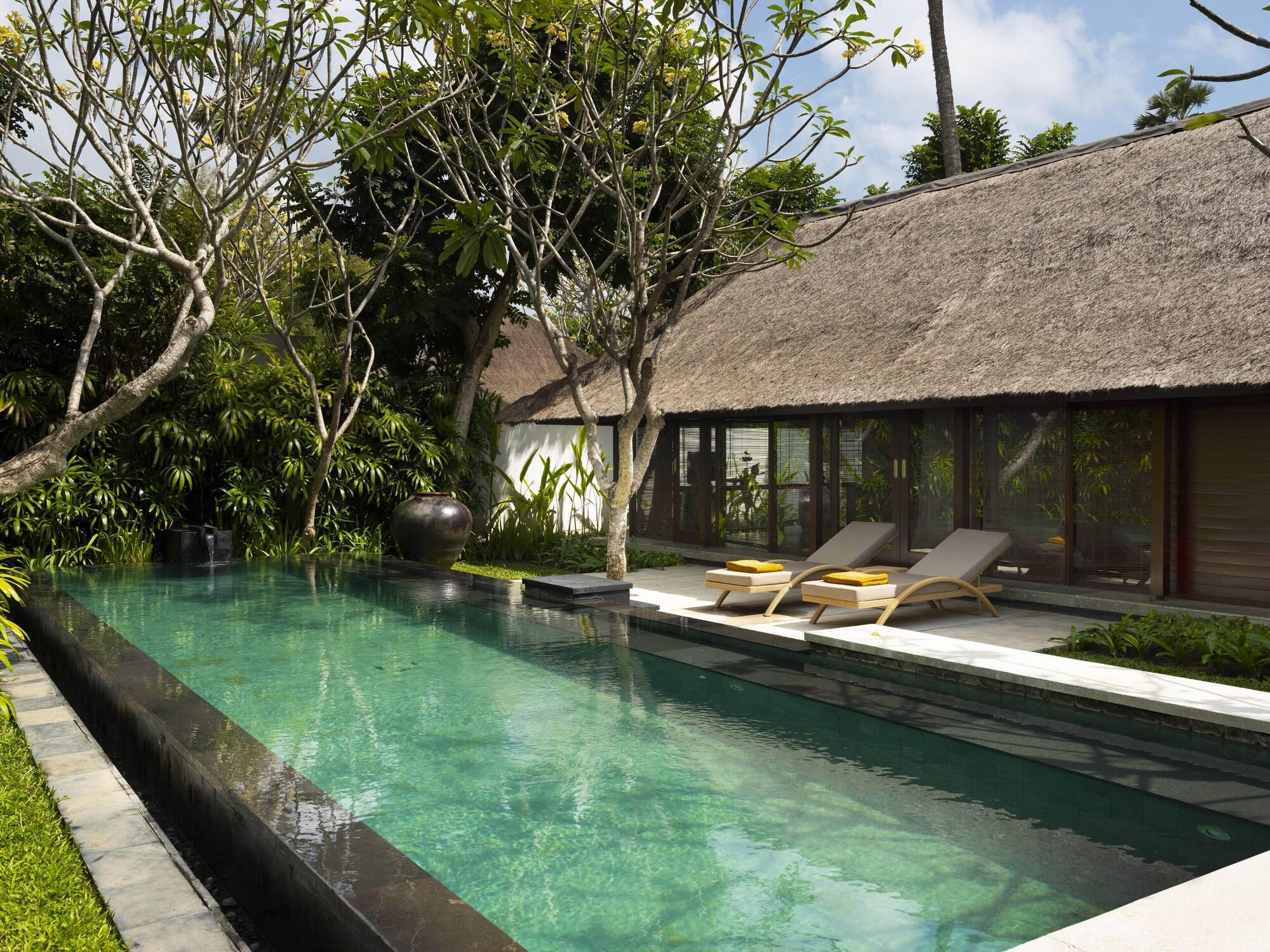 Vista Exterior Kayumanis Jimbaran Private Estate & Spa