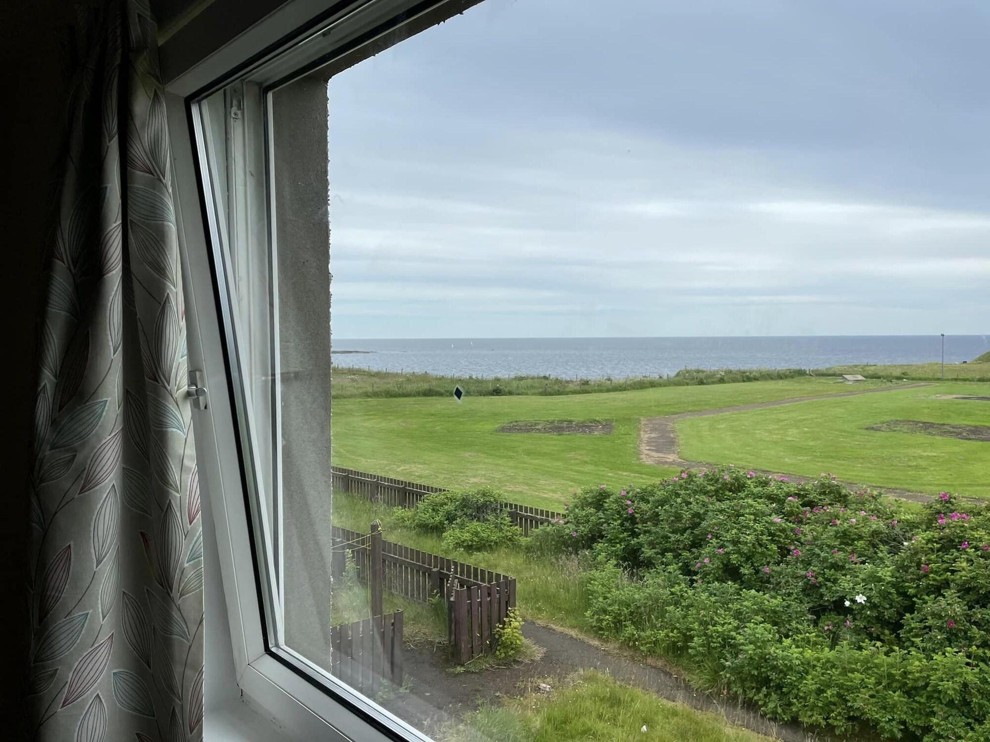 Vista Exterior Wick Bay Apartments