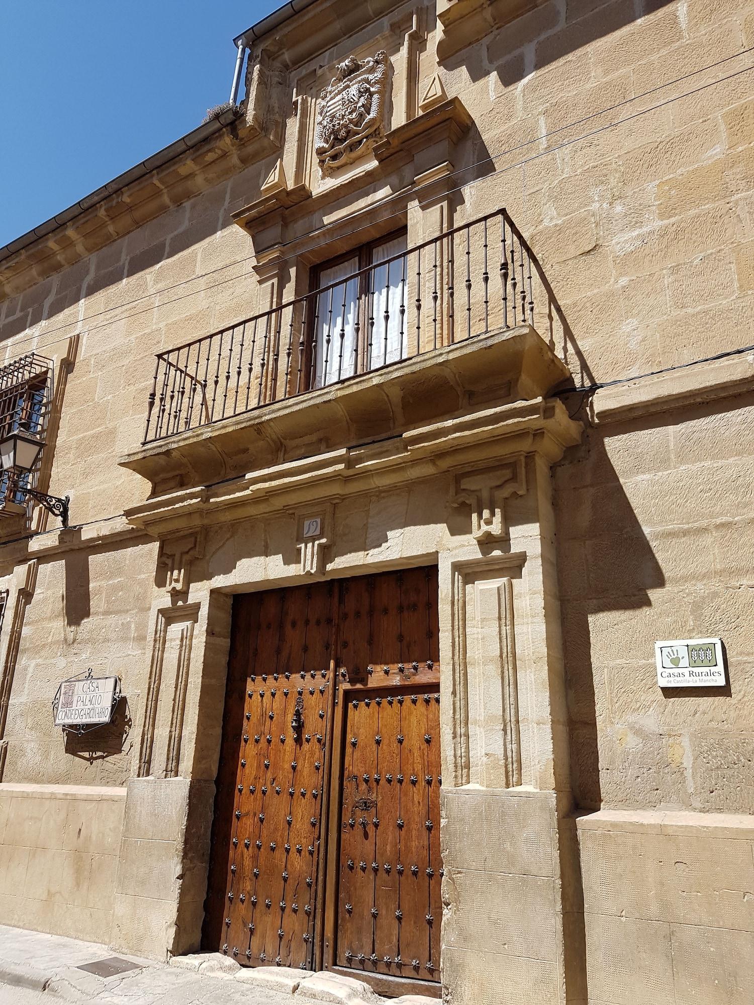 Varios Casa Palacio Conde de Garcinarro