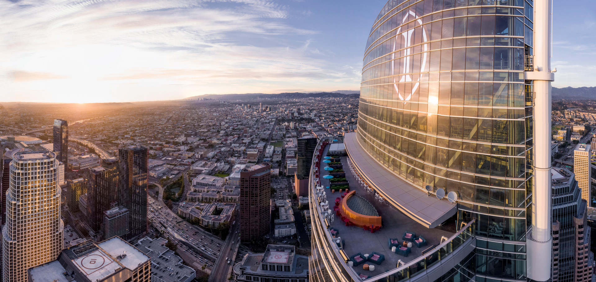 Vista Exterior InterContinental Los Angeles Downtown by IHG